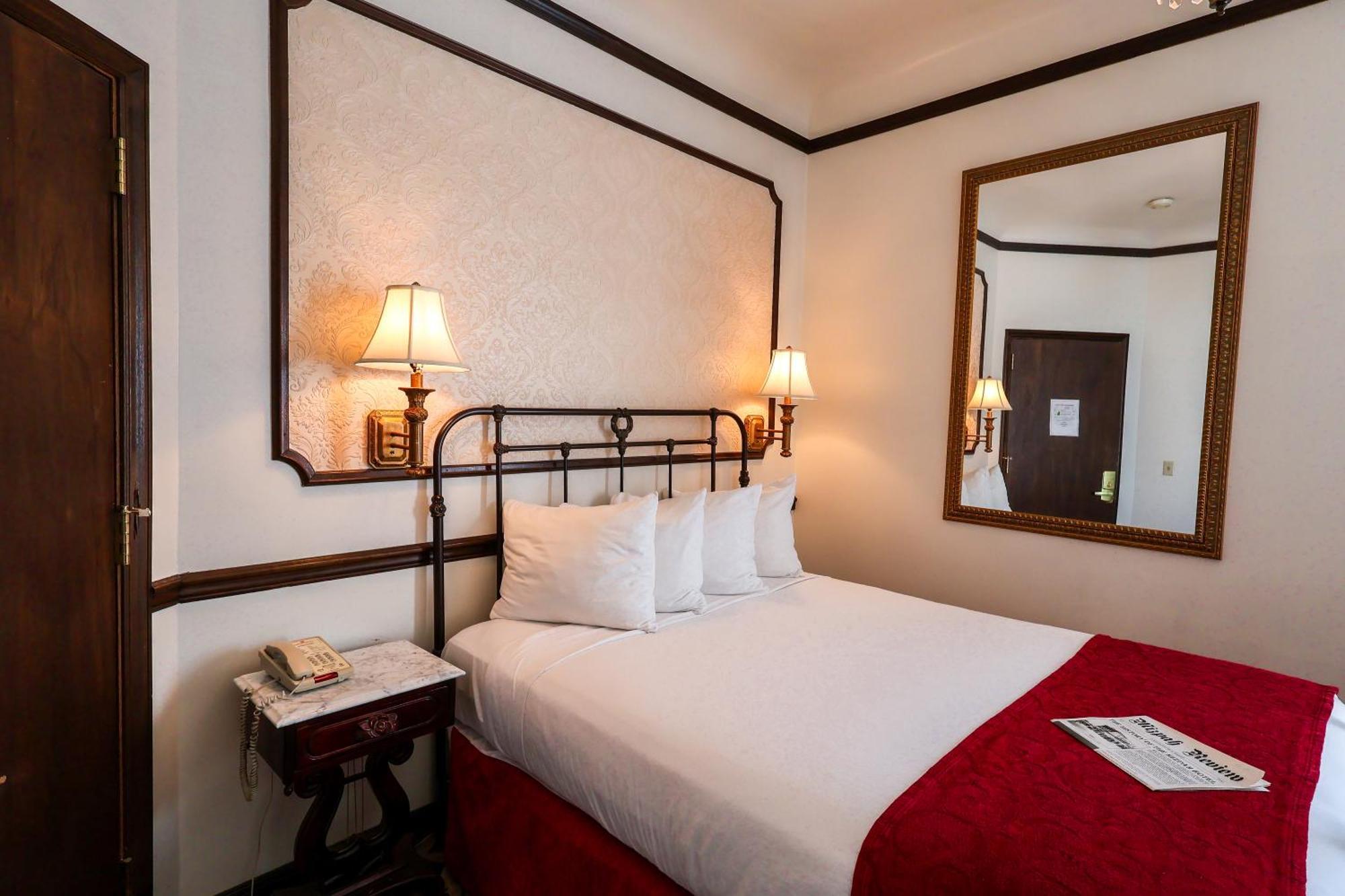 Economy Zimmer mit Queensize-Bett