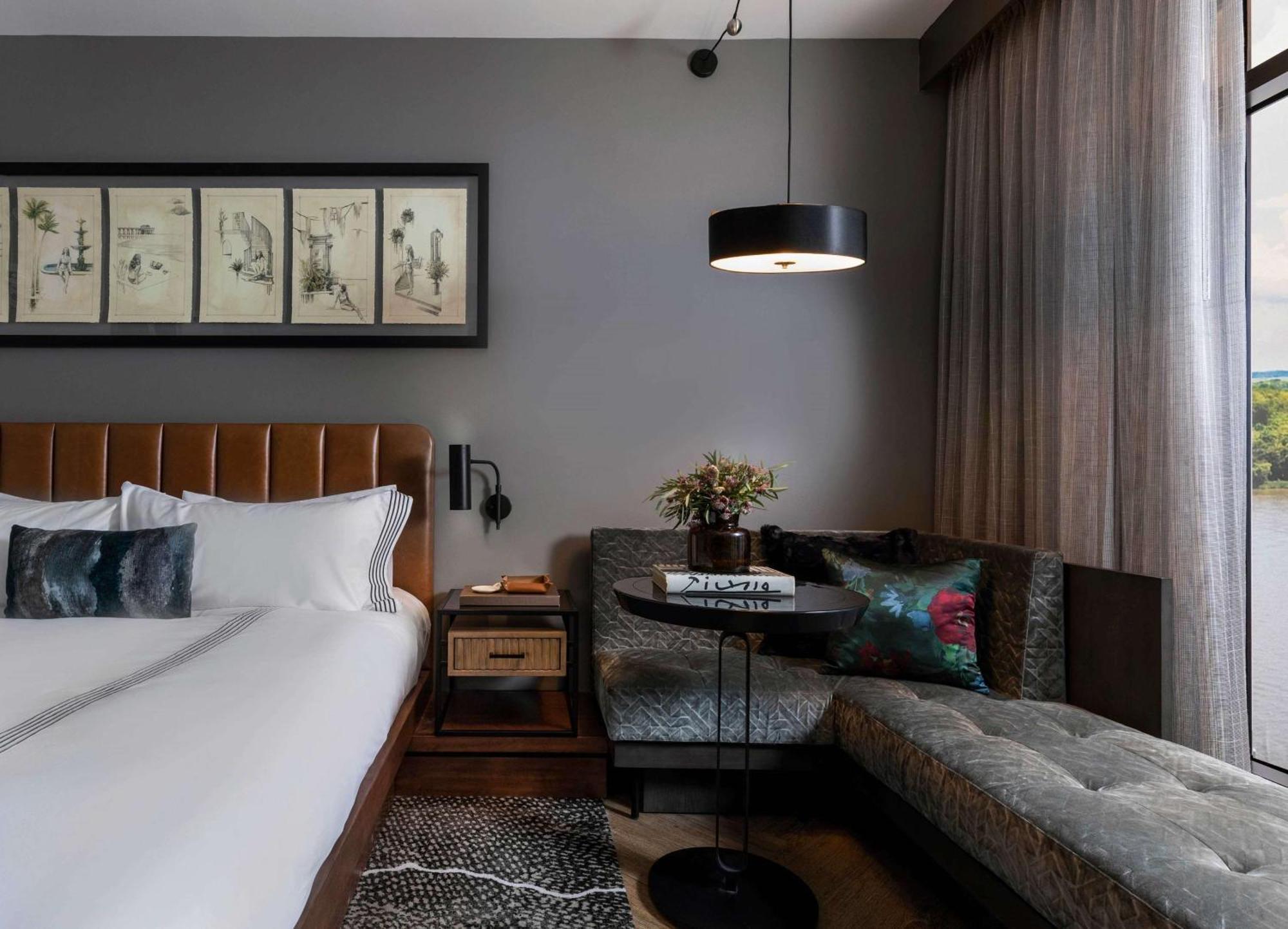 Queen Room Two Queen Beds Partial River View