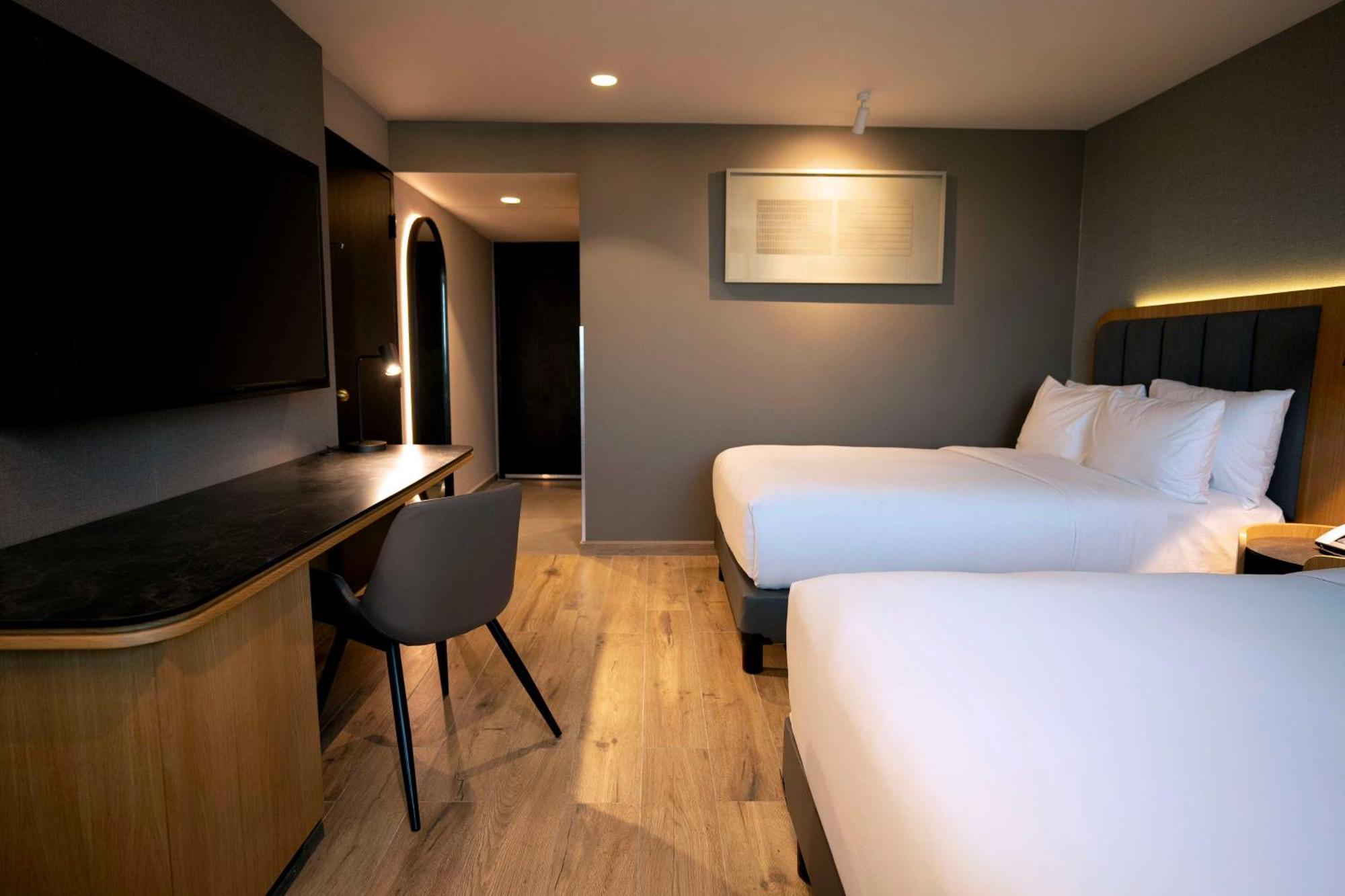 Doppelzimmer mit 2 Doppelbetten