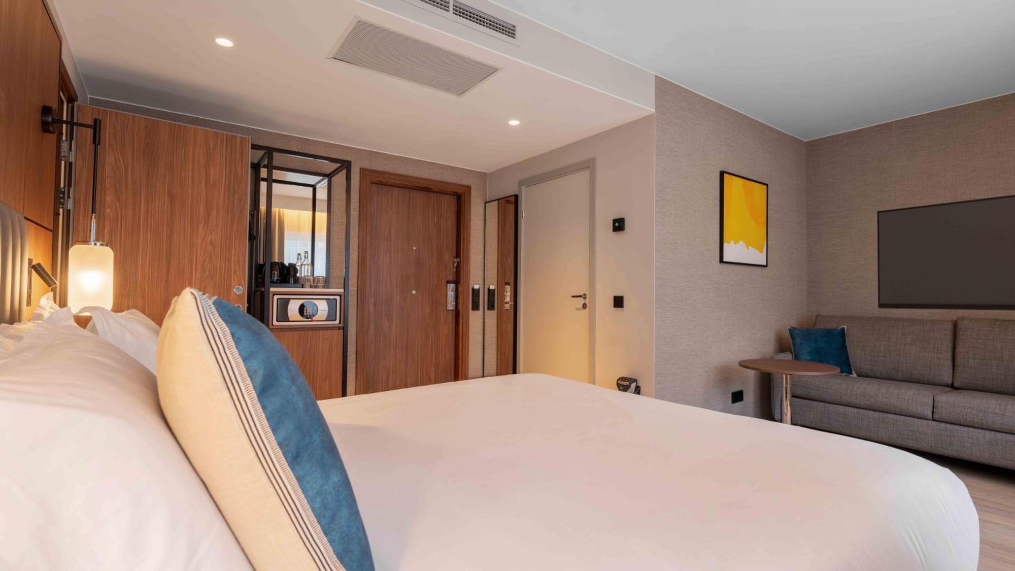 Gemütliches Zimmer mit Queensize-Bett und kostenlosem Zugang zum Spa – barrierefrei