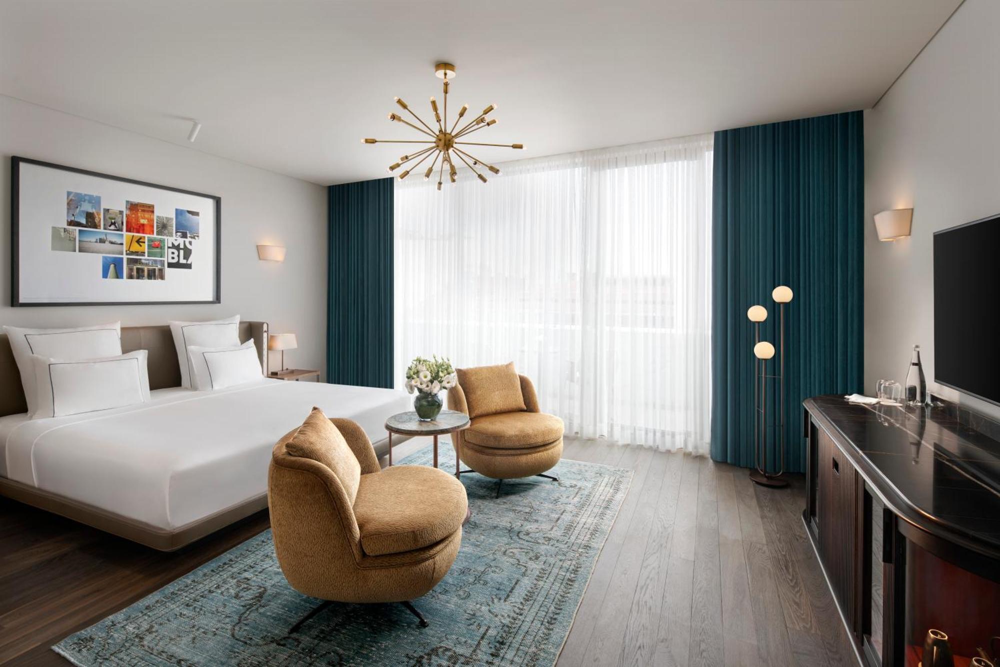 Doppelzimmer mit Balkon