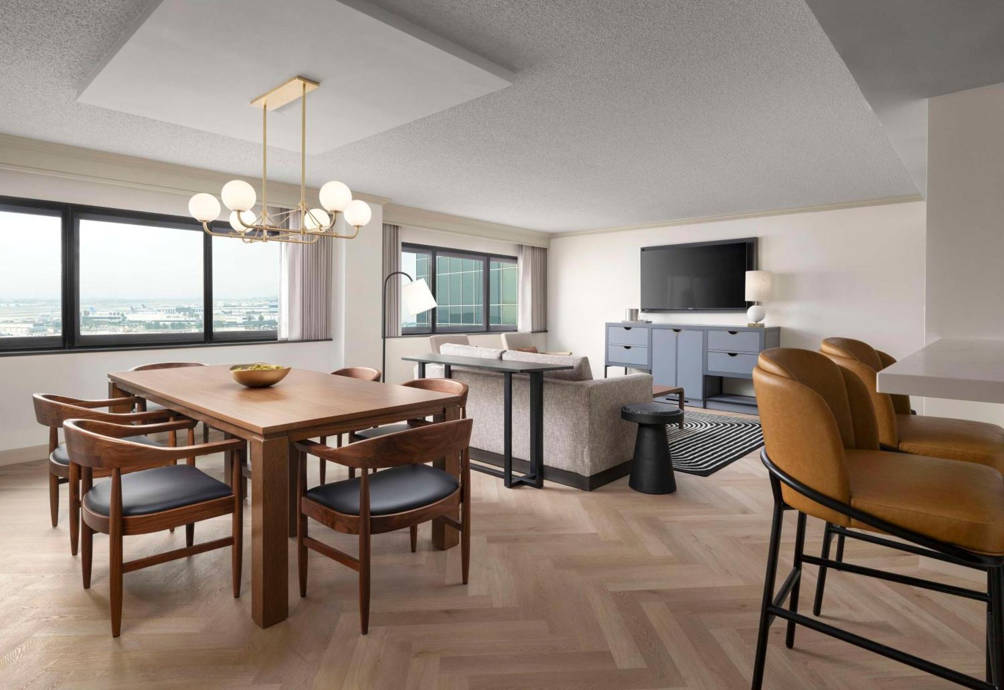 One Bedroom Suite King