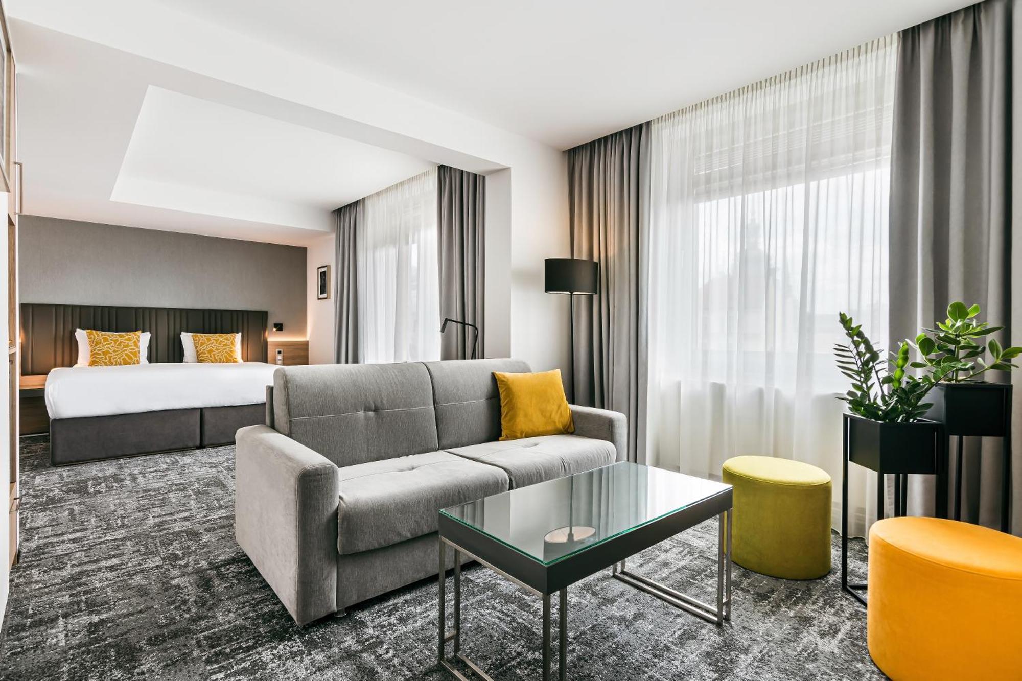 Junior Suite mit 1 Kingsize-Bett oder 2 Einzelbetten