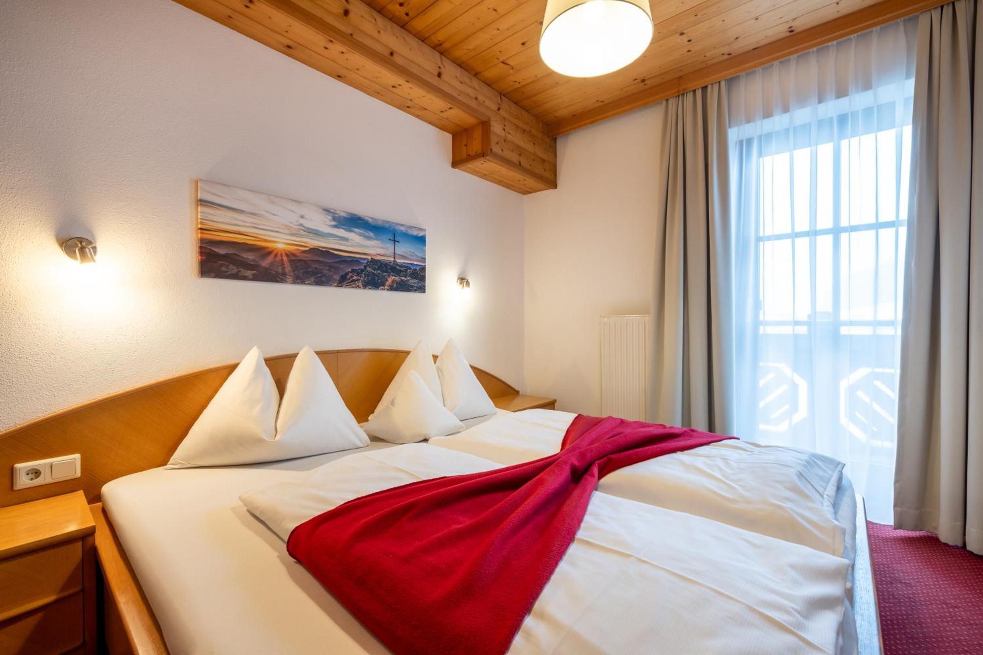 Apartment mit Balkon