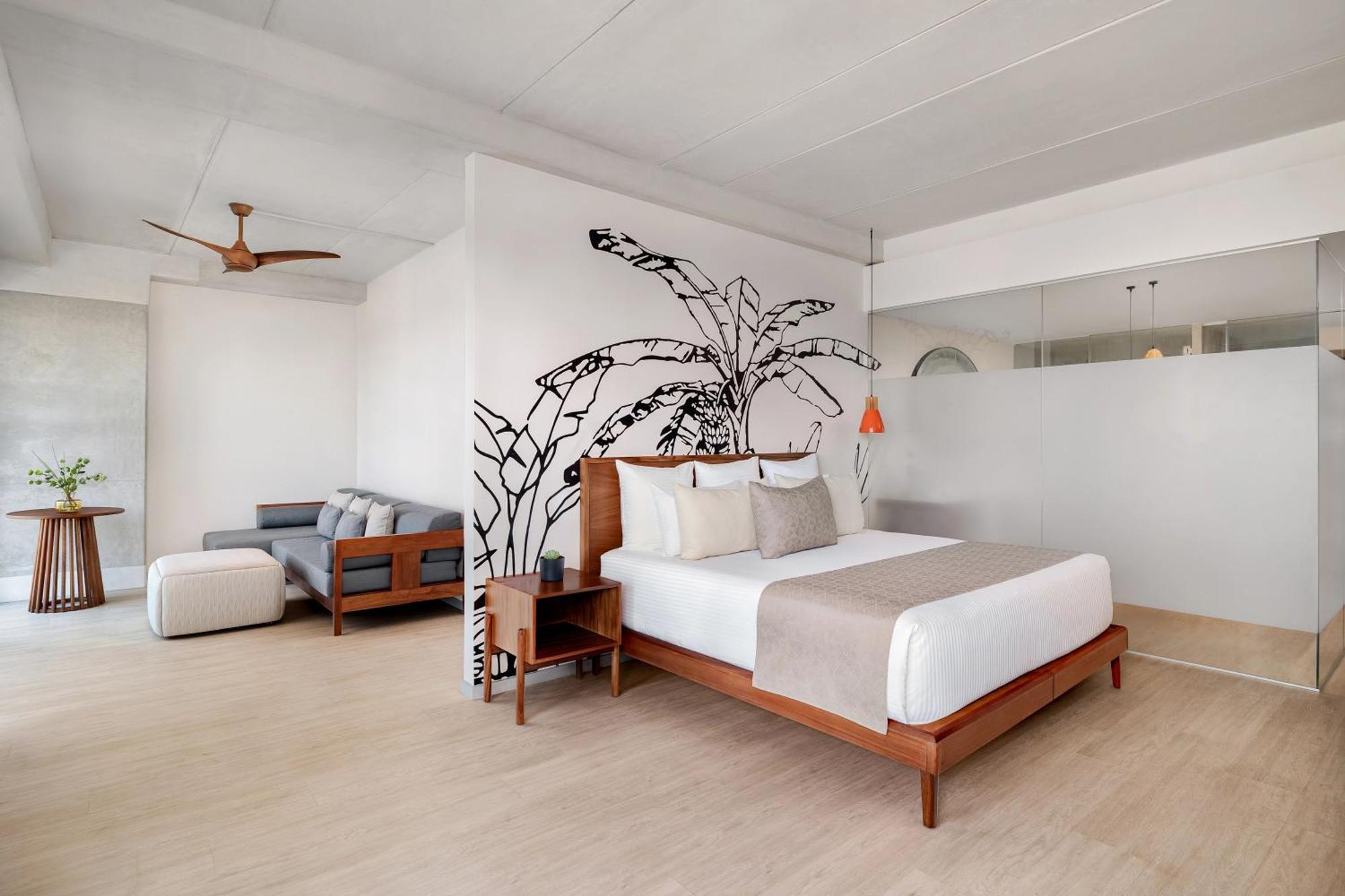 Suite Premium Club Premium mit Kingsize-Bett und Golfblick