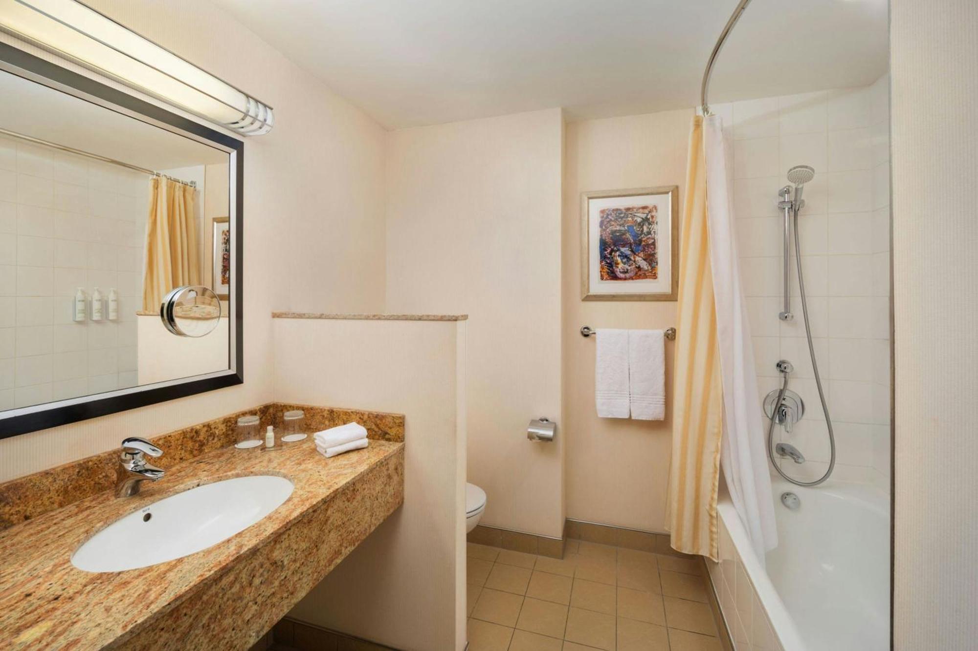 Deluxe Zimmer mit 2 Doppelbetten – obere Etage