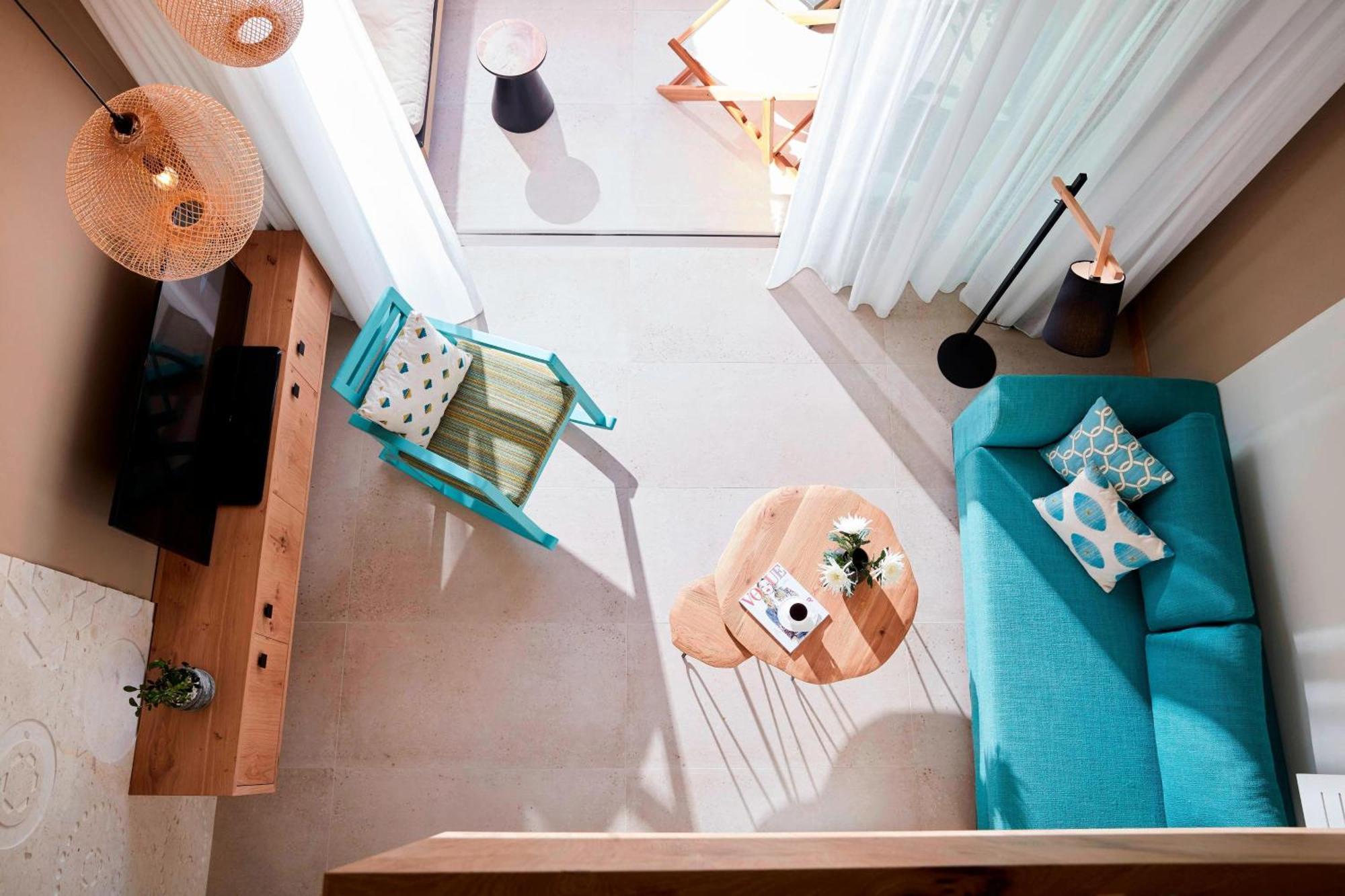 Wellness Loft mit Poolblick und Whirlpool