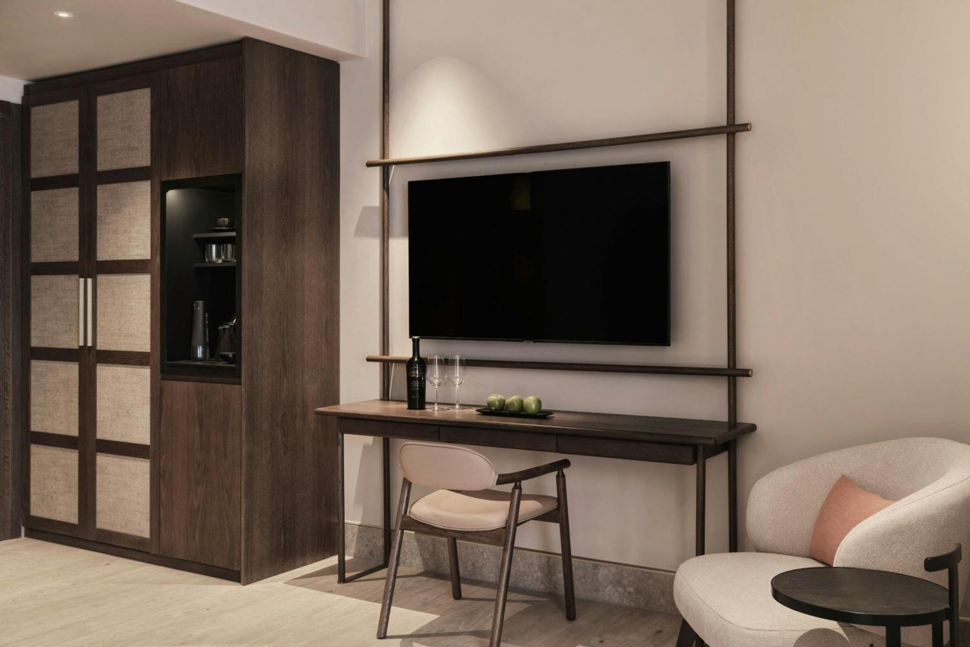 Zweibettzimmer mit Stadtblick und teilweise mit Balkon