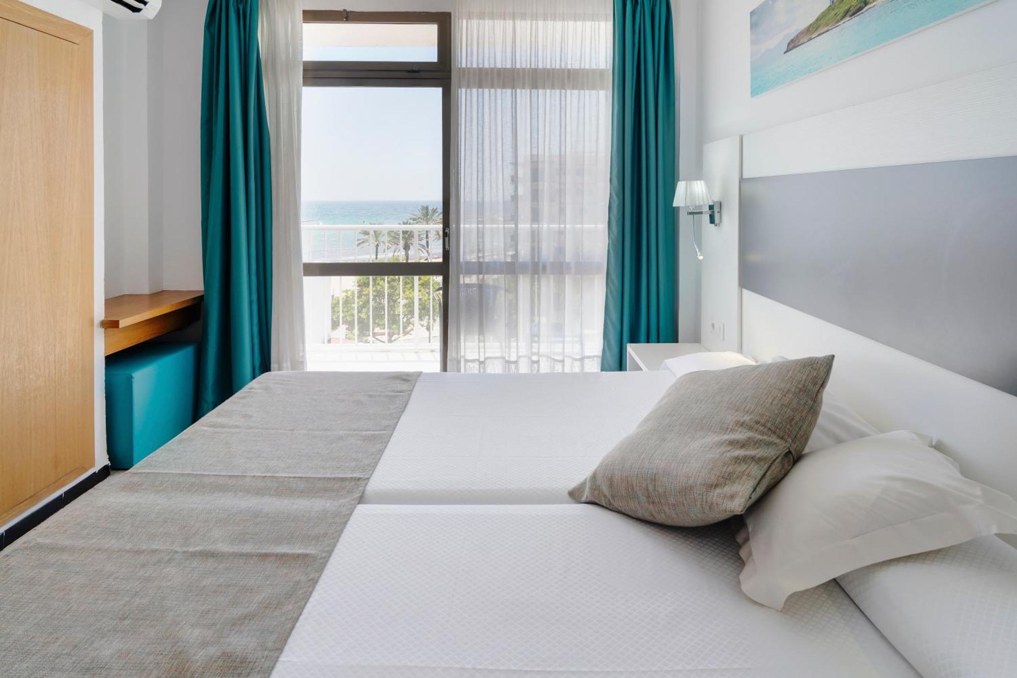 Zweibettzimmer mit Meerblick