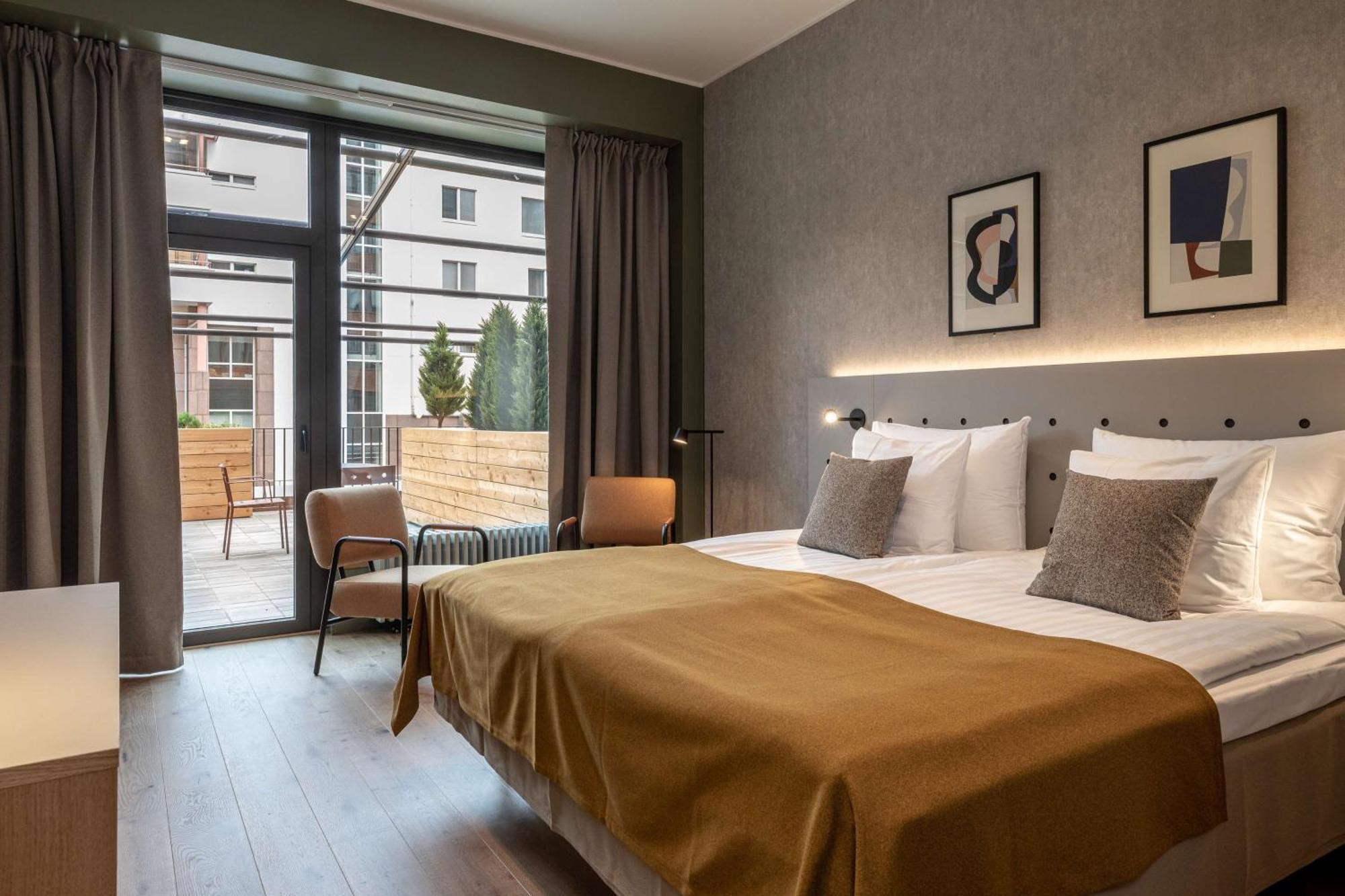 Superior Plus Zimmer mit Kingsize-Bett
