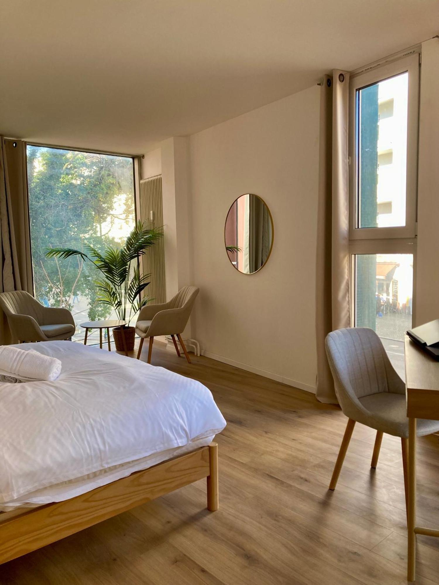 Großes Doppelzimmer