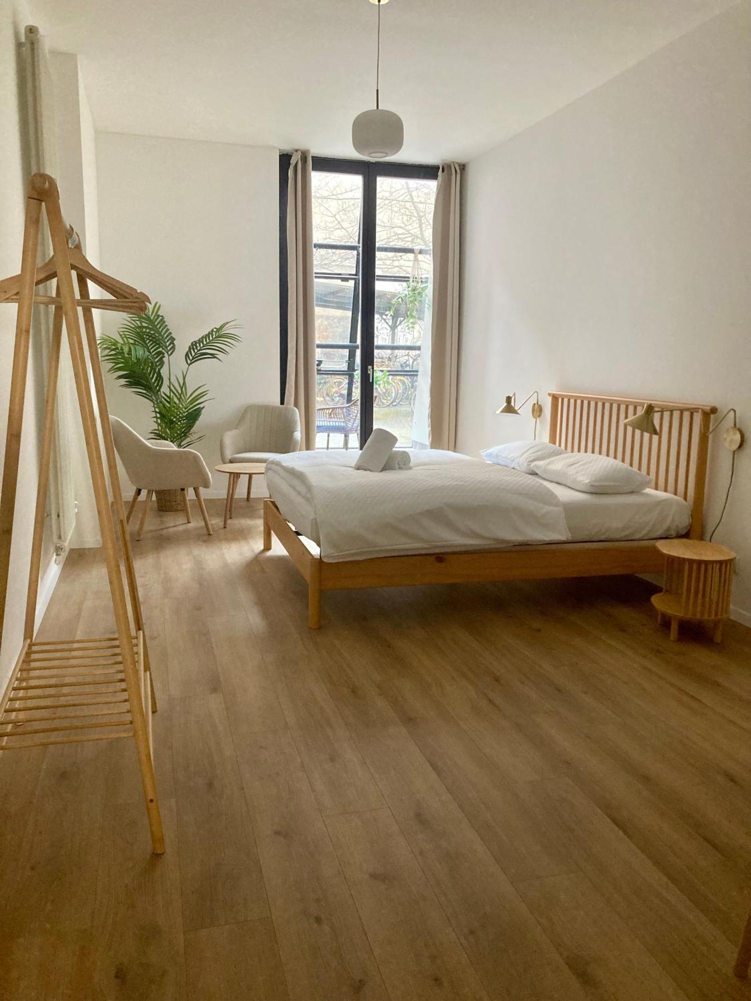 Doppelzimmer mit Gartenblick