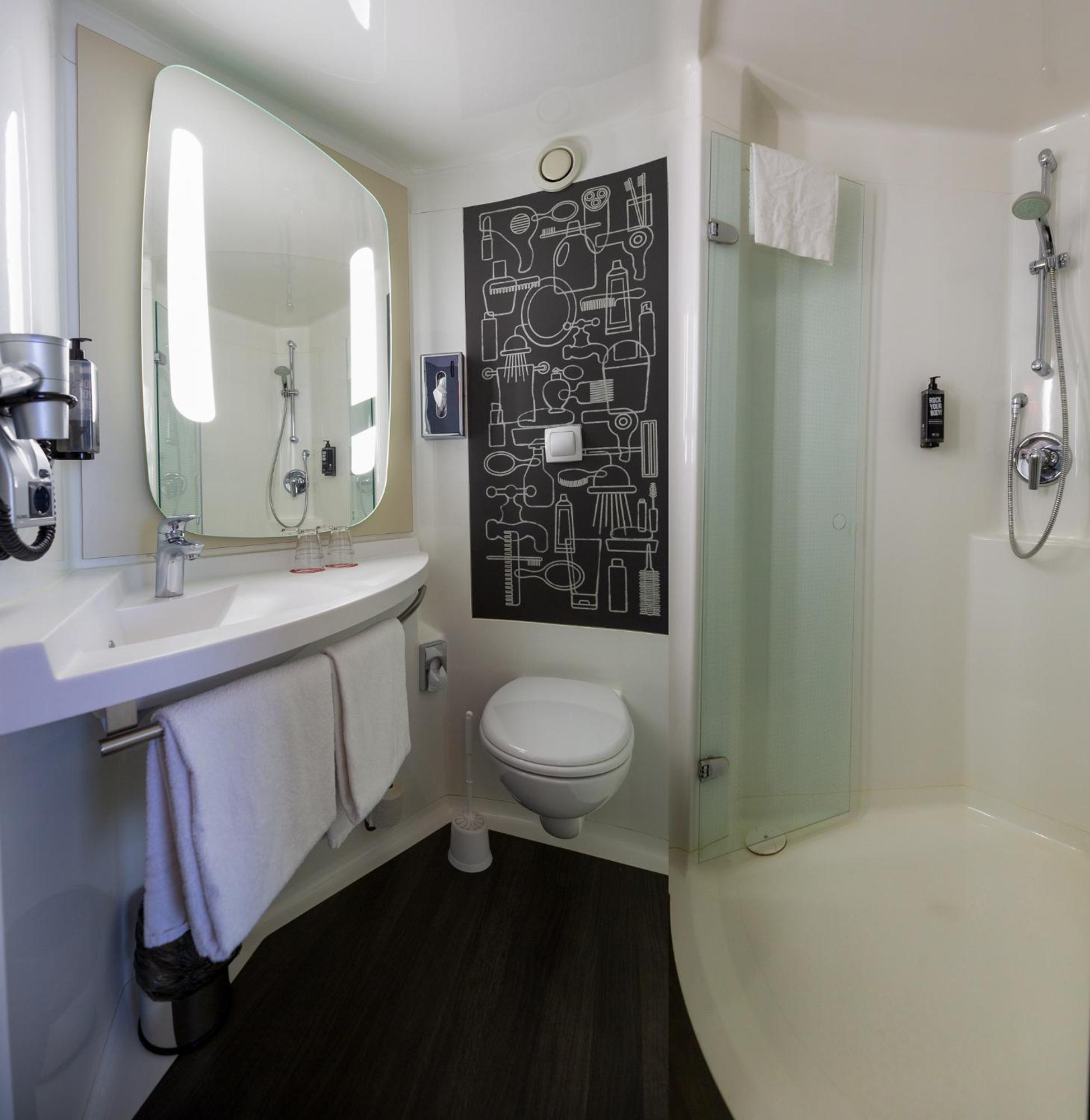 Zimmer MyRoom By Gorana – Finding Love In Paris