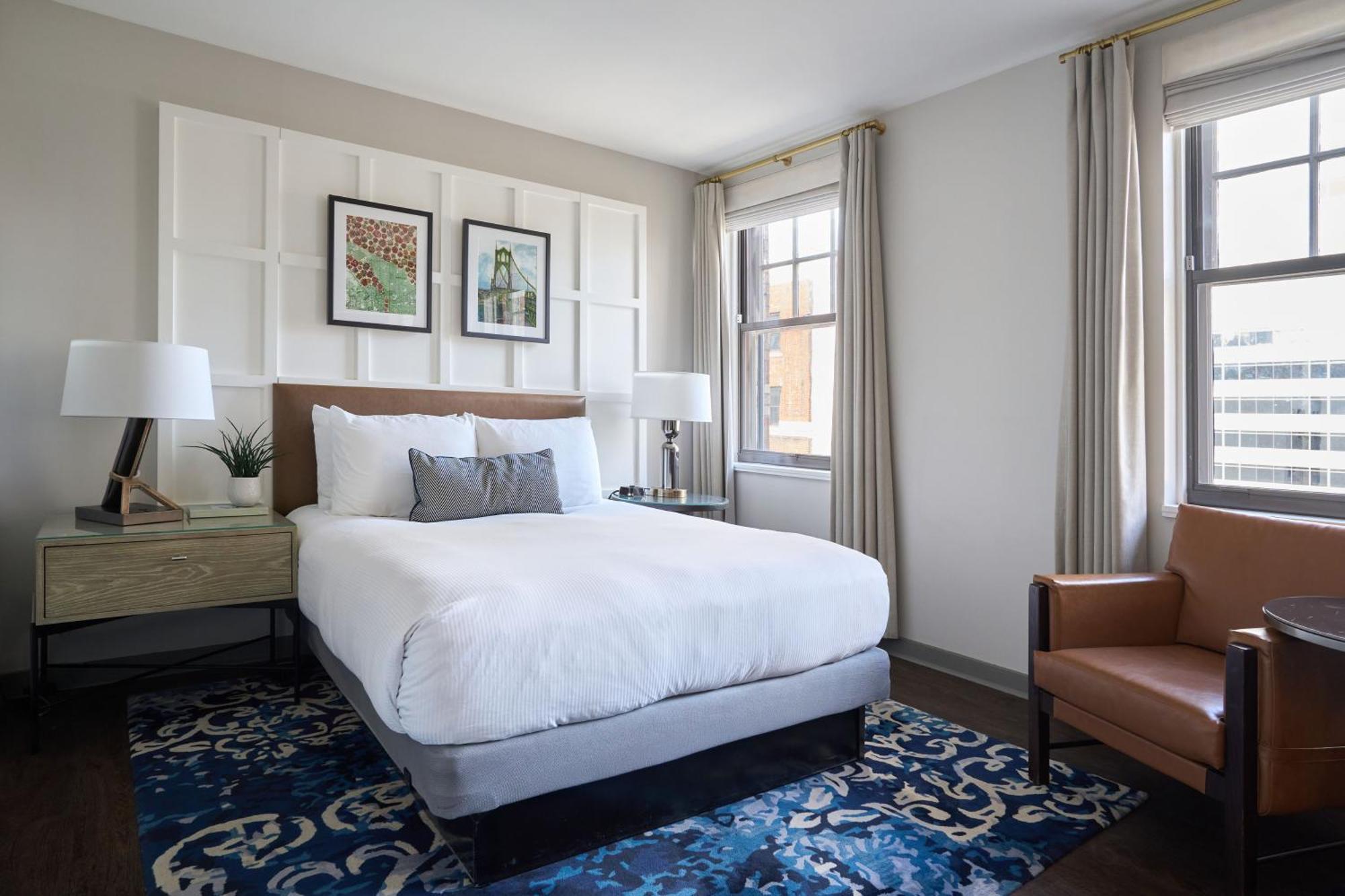 Zimmer mit Queensize-Bett