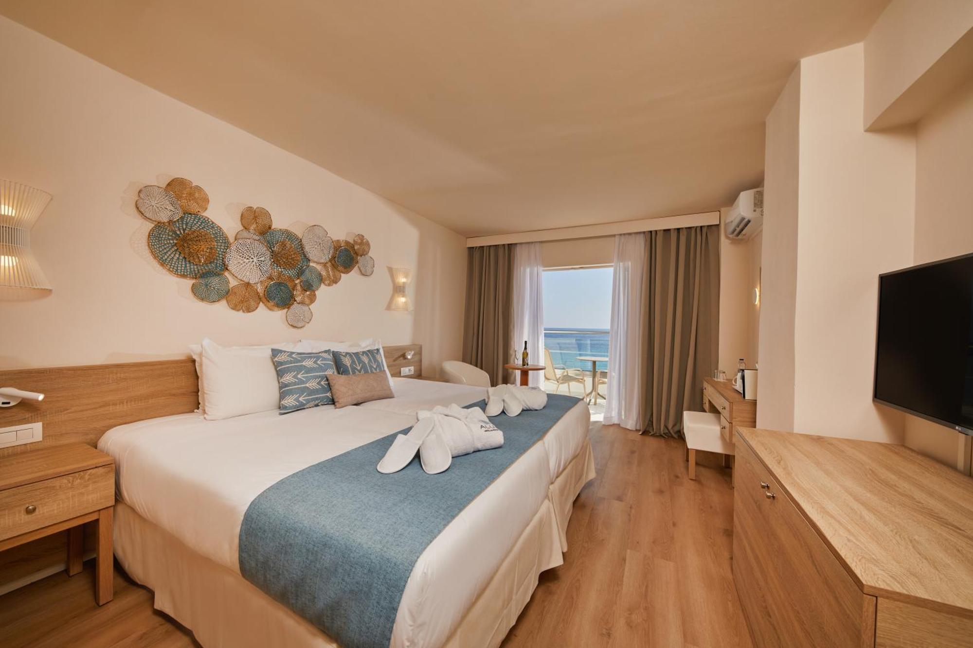 My Favourite Club Junior Suite mit direktem Meerblick x 2 Erwachsene