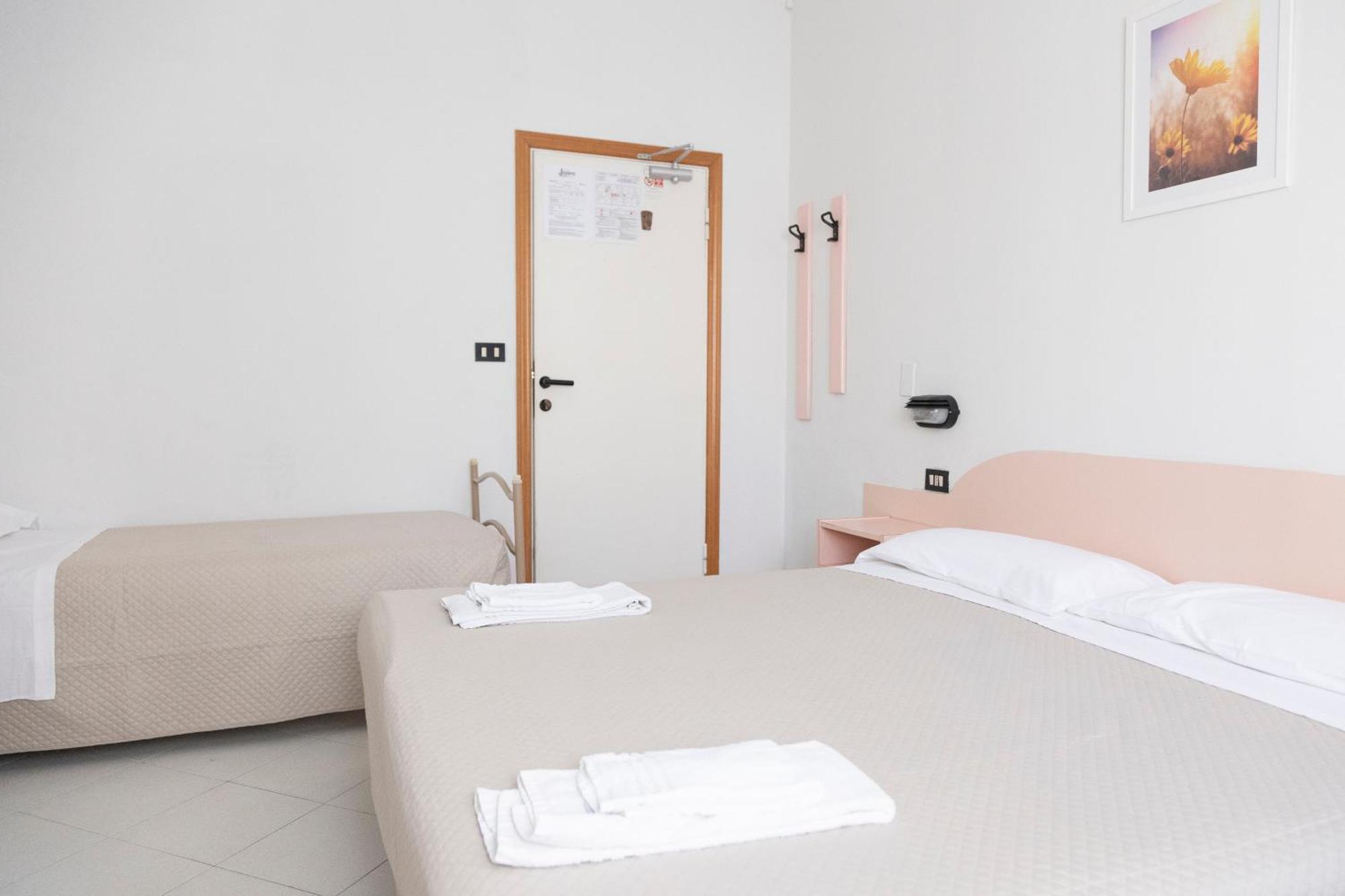 Dreibettzimmer