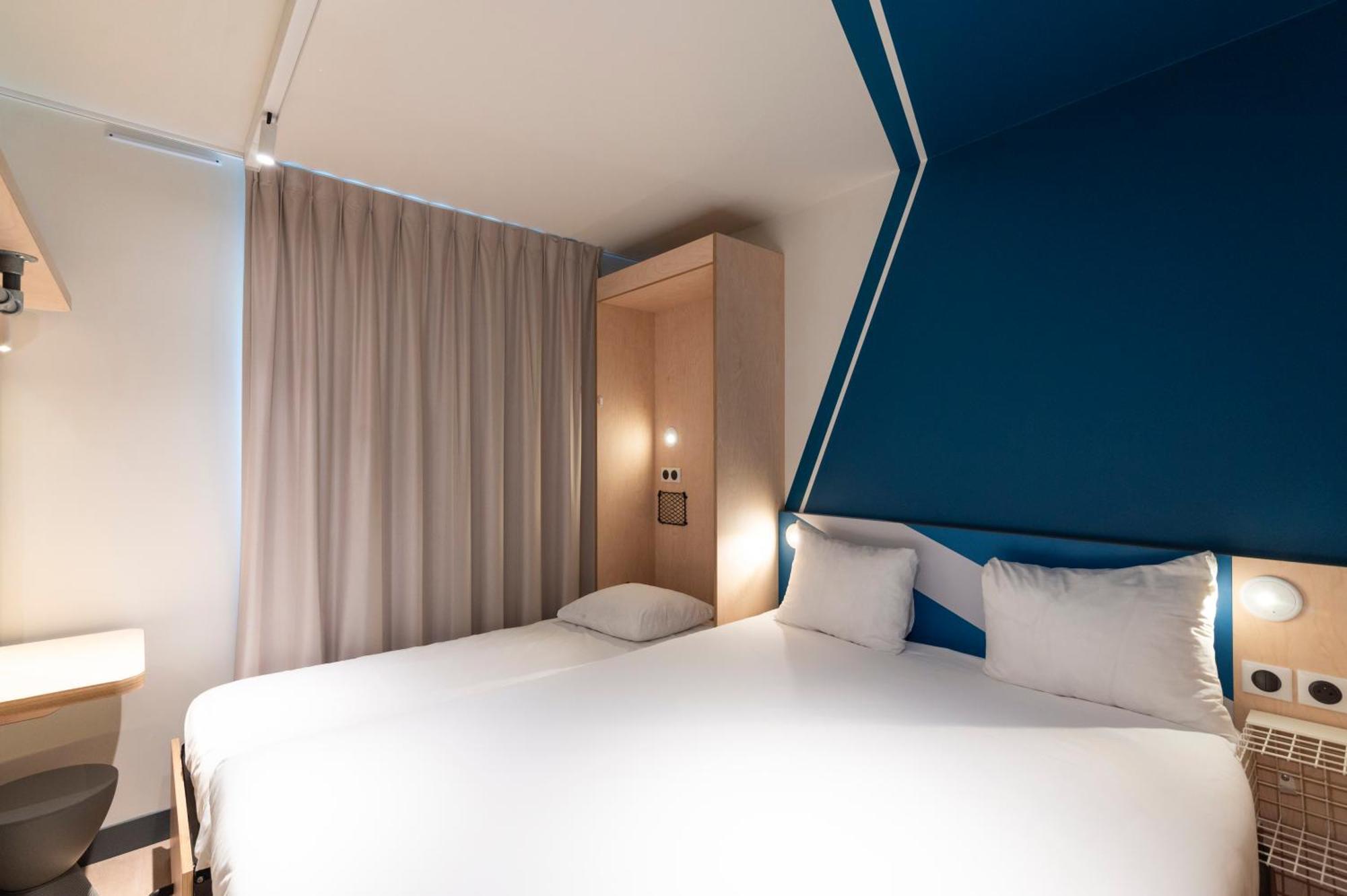 Dreibettzimmer