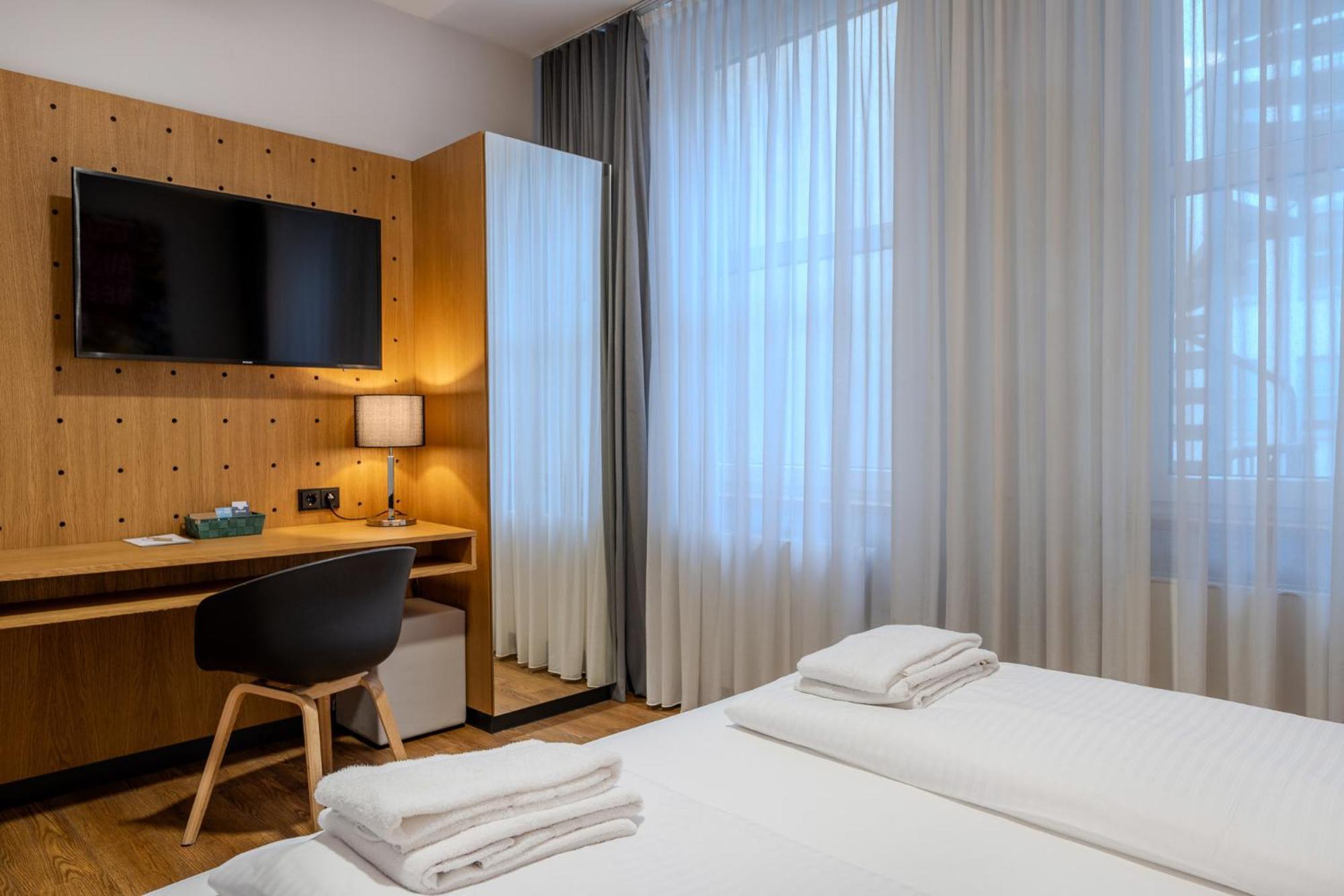 Superior Zimmer mit Kingsize-Bett