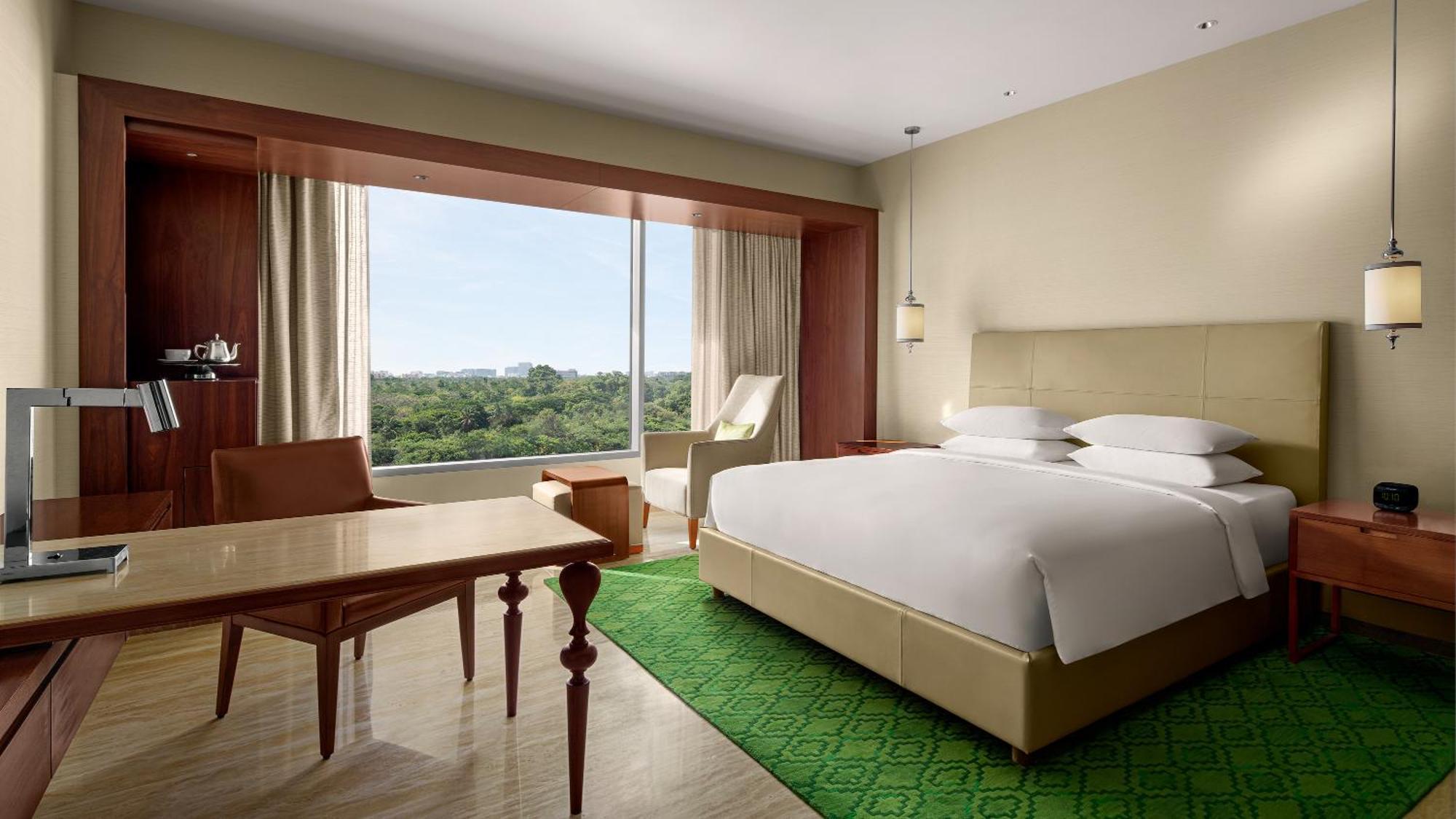 King Room with View - 20% Discount on Food & Beverage, INR 1000 ANTAHPURA Spa credit per night