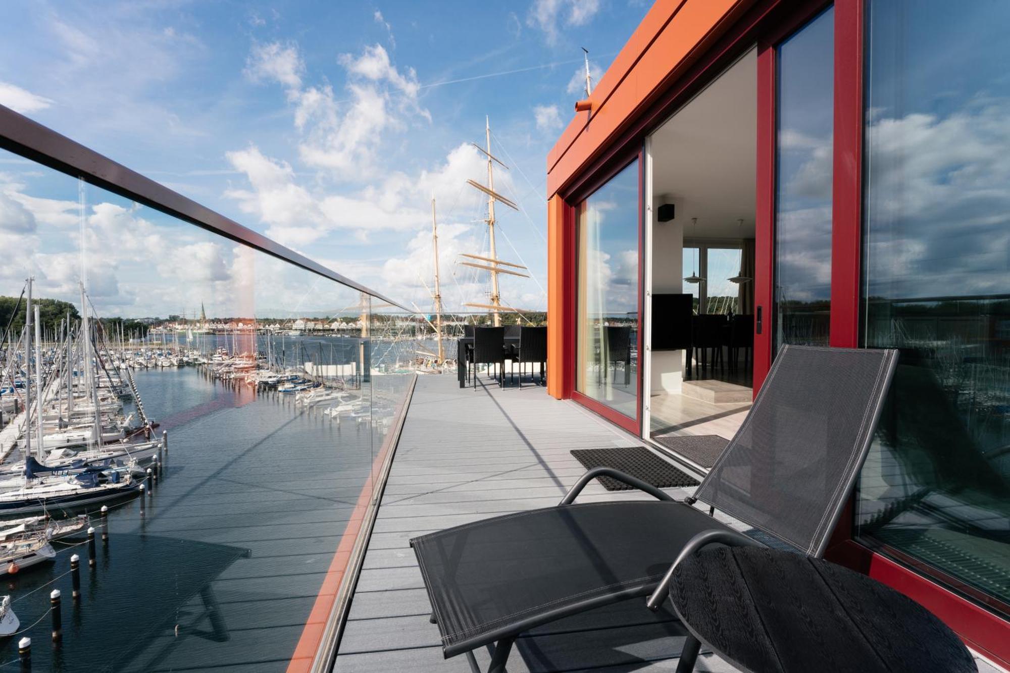 Luxuriöses Apartment mit 2 Schlafzimmern und Meerblick (6 Erwachsene) – Penthouse
