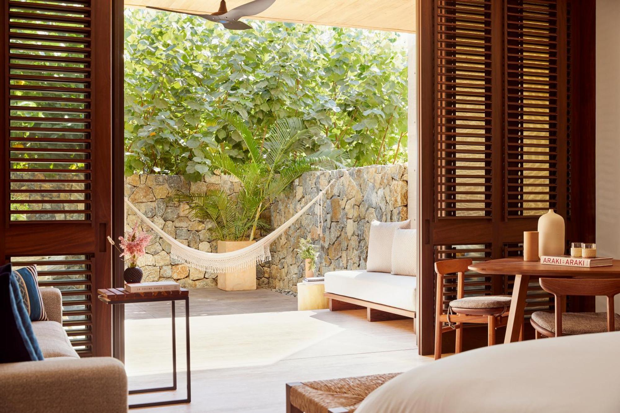 Nature King Room