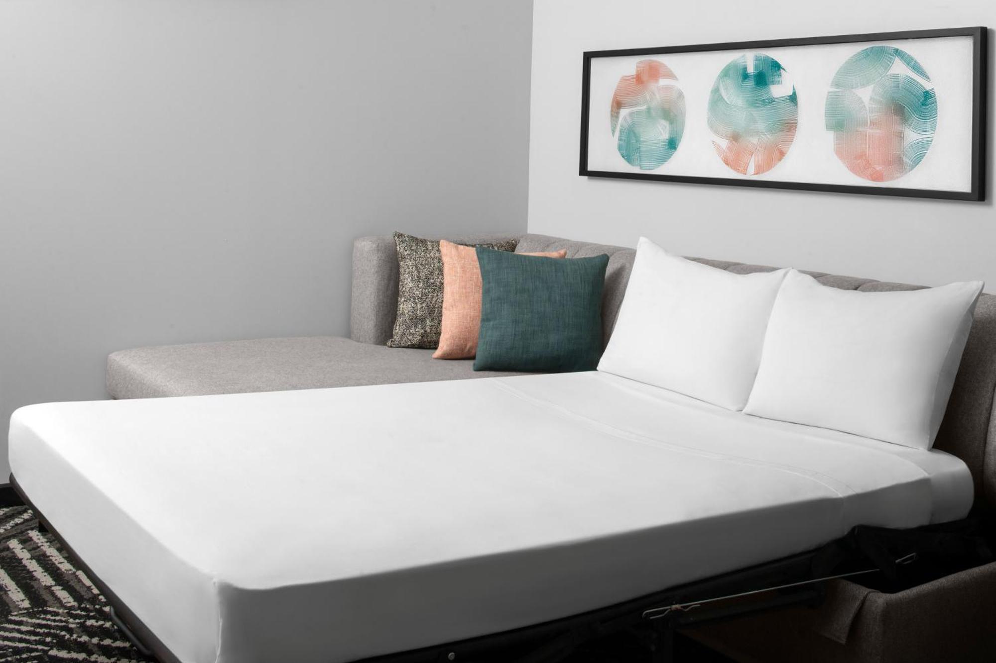 One-Bedroom King Suite Accessible Tub Disability Access