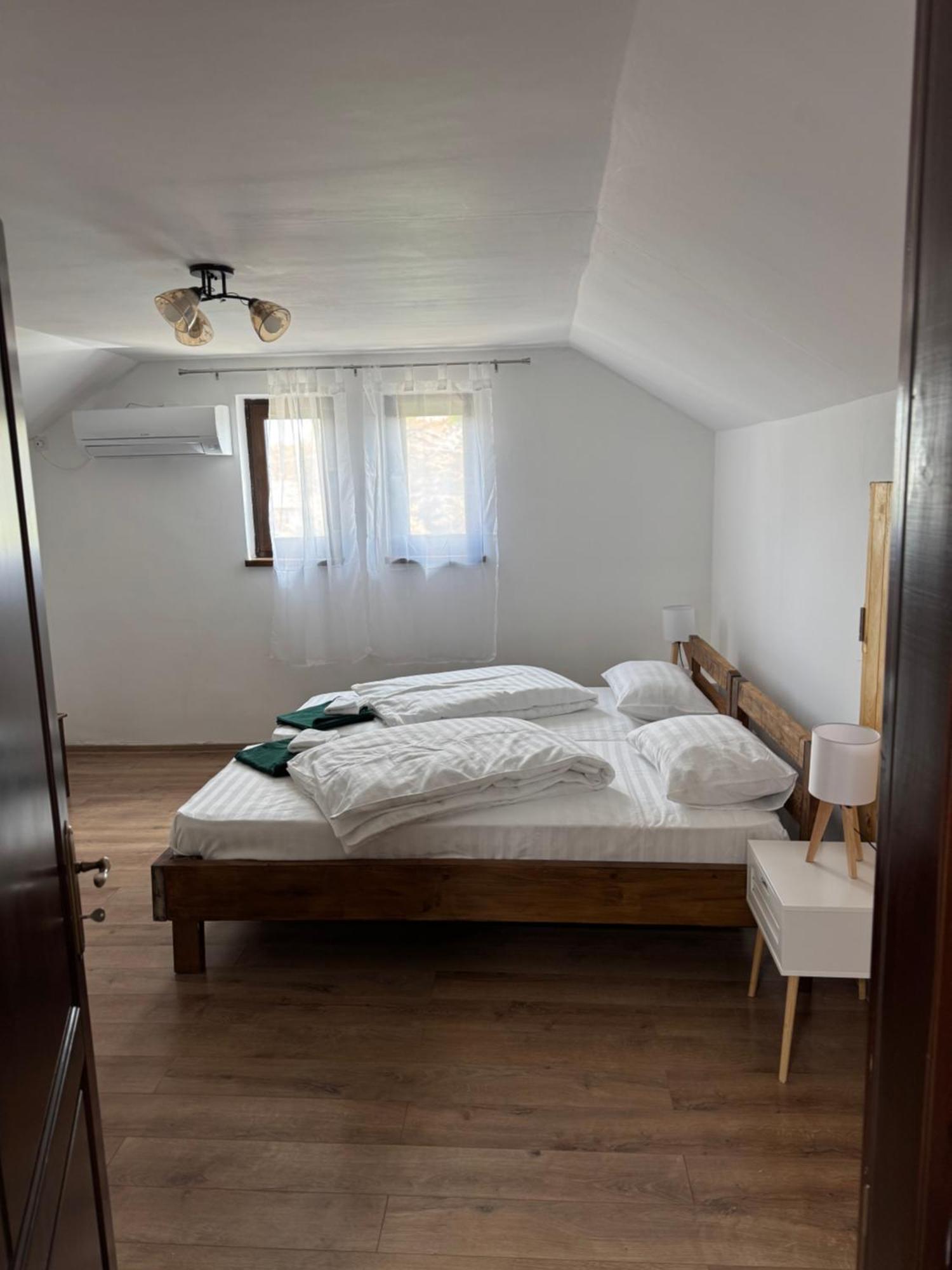 Zweibettzimmer