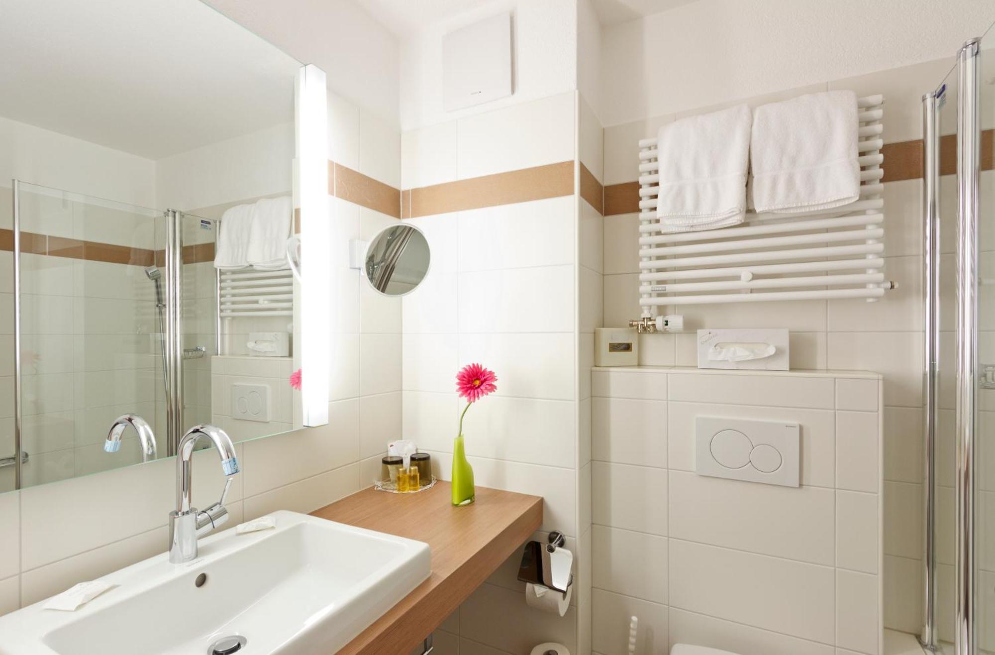 Double Room Scenic South Facing
