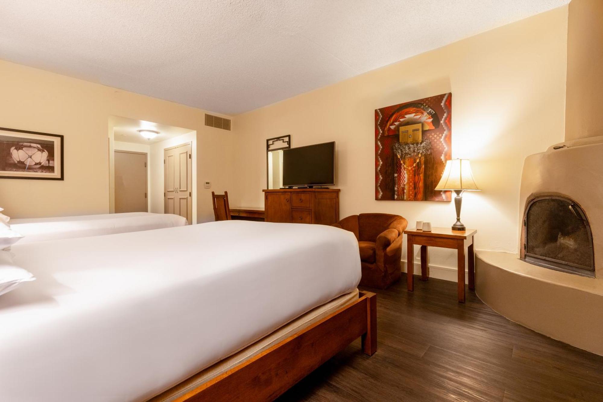 Deluxe Double Room Fireplace