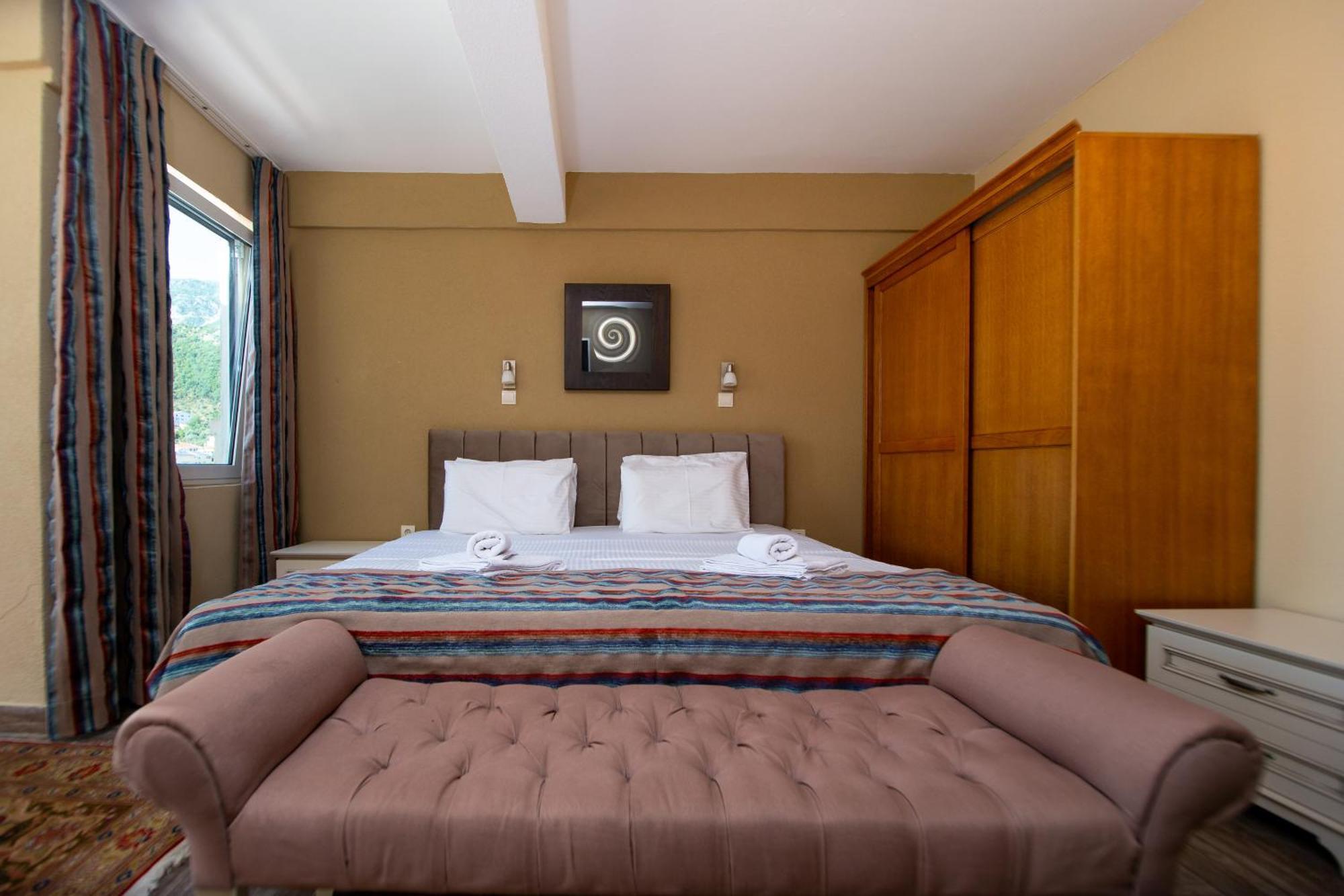 Dreibettzimmer mit Meerblick