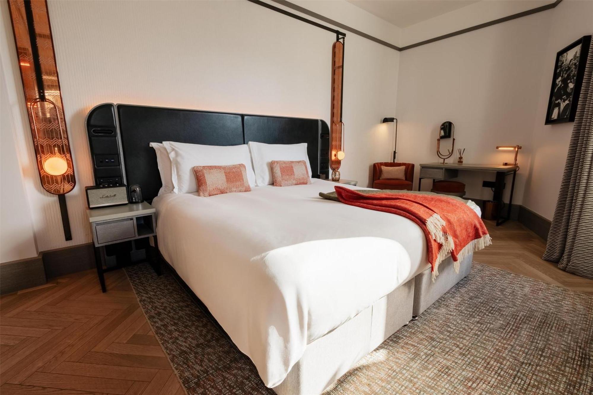 Superior Eckzimmer mit Kingsize-Bett