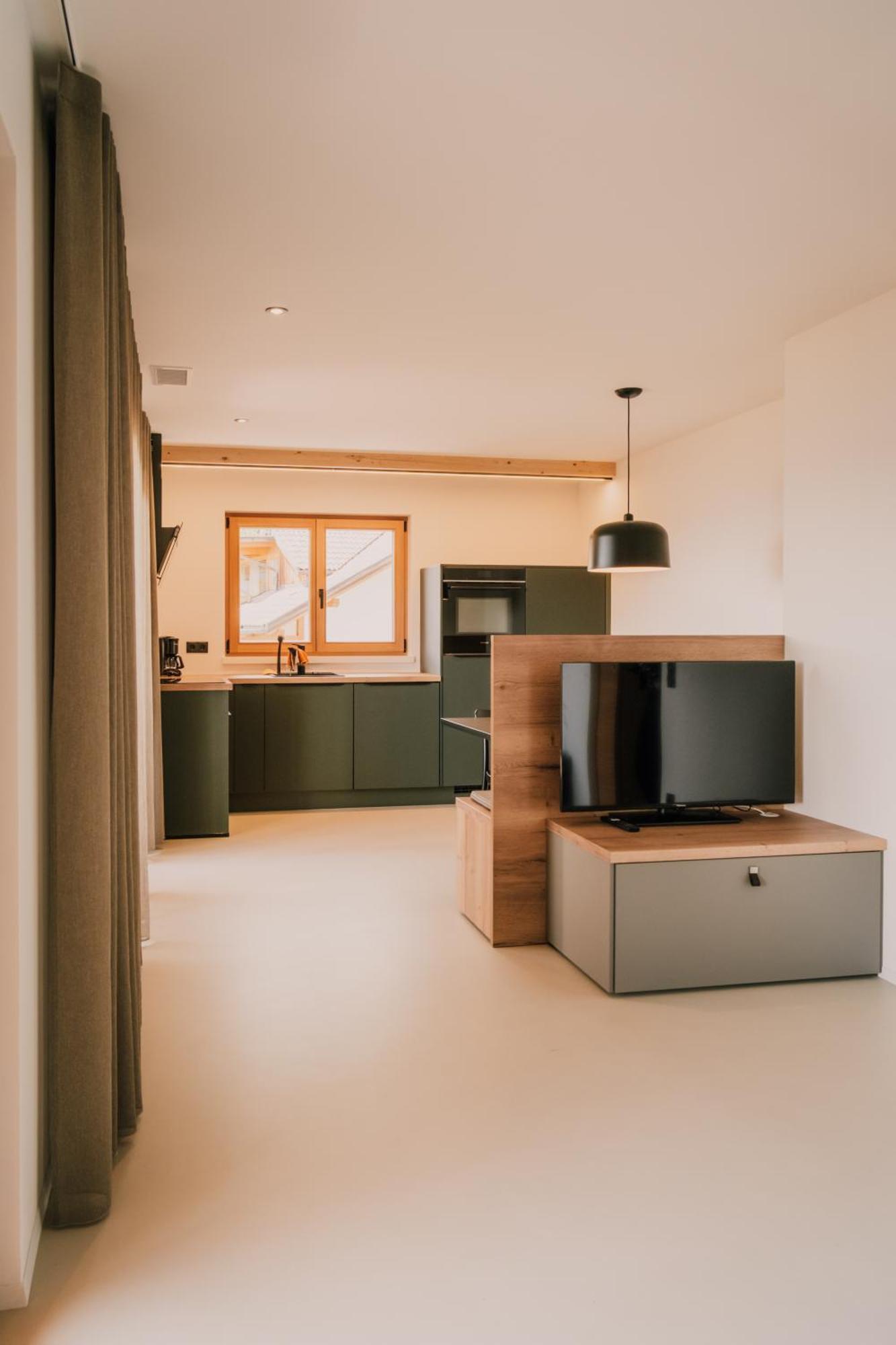 Apartment mit 2 Schlafzimmern mit Balkon und Terrasse