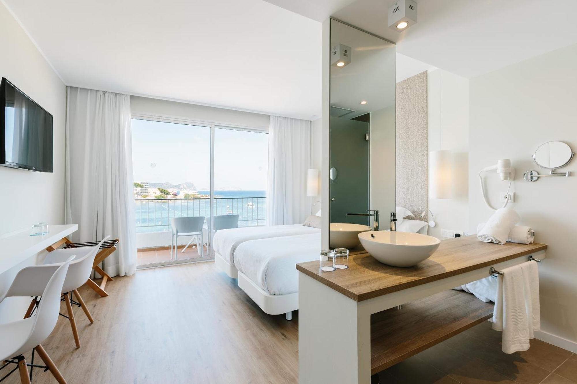 Superior Doppelzimmer mit frontalem Meerblick
