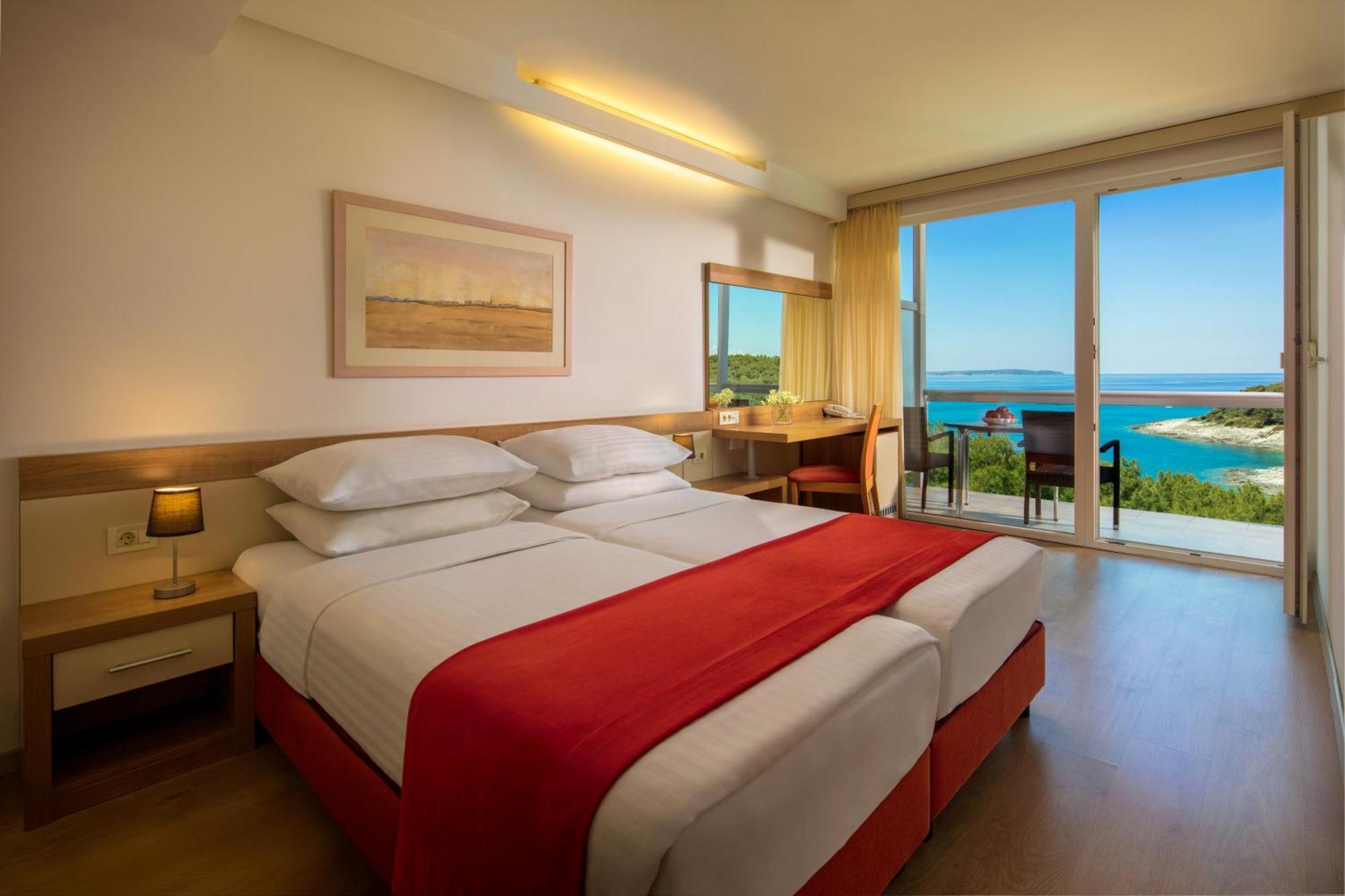 Suite mit Balkon und Meerseite