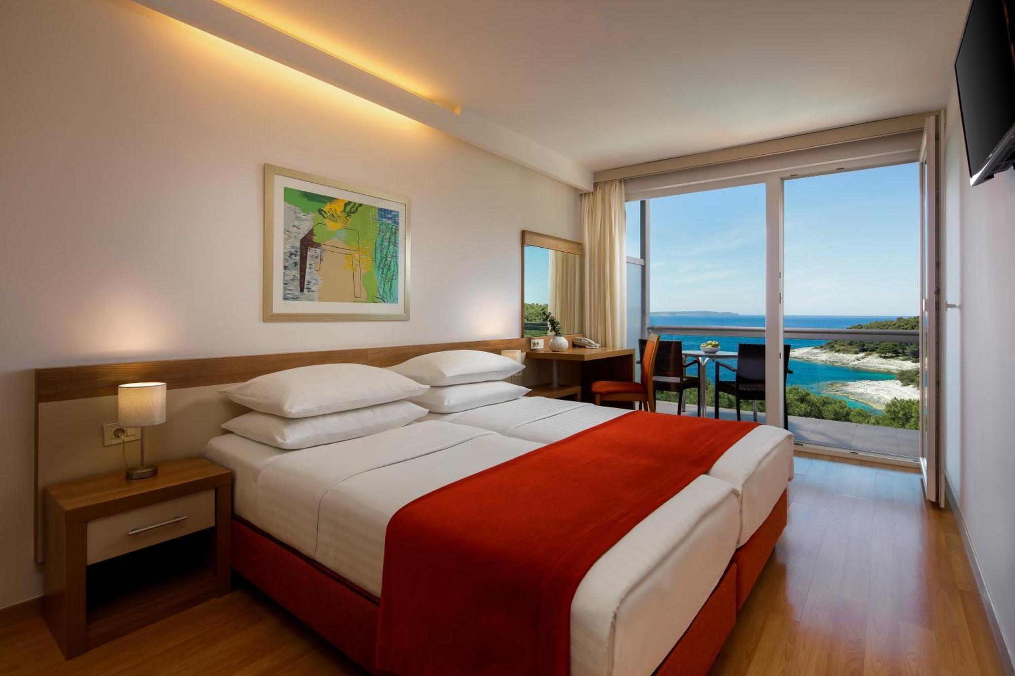 Standard Doppelzimmer zur Meerseite und Balkon