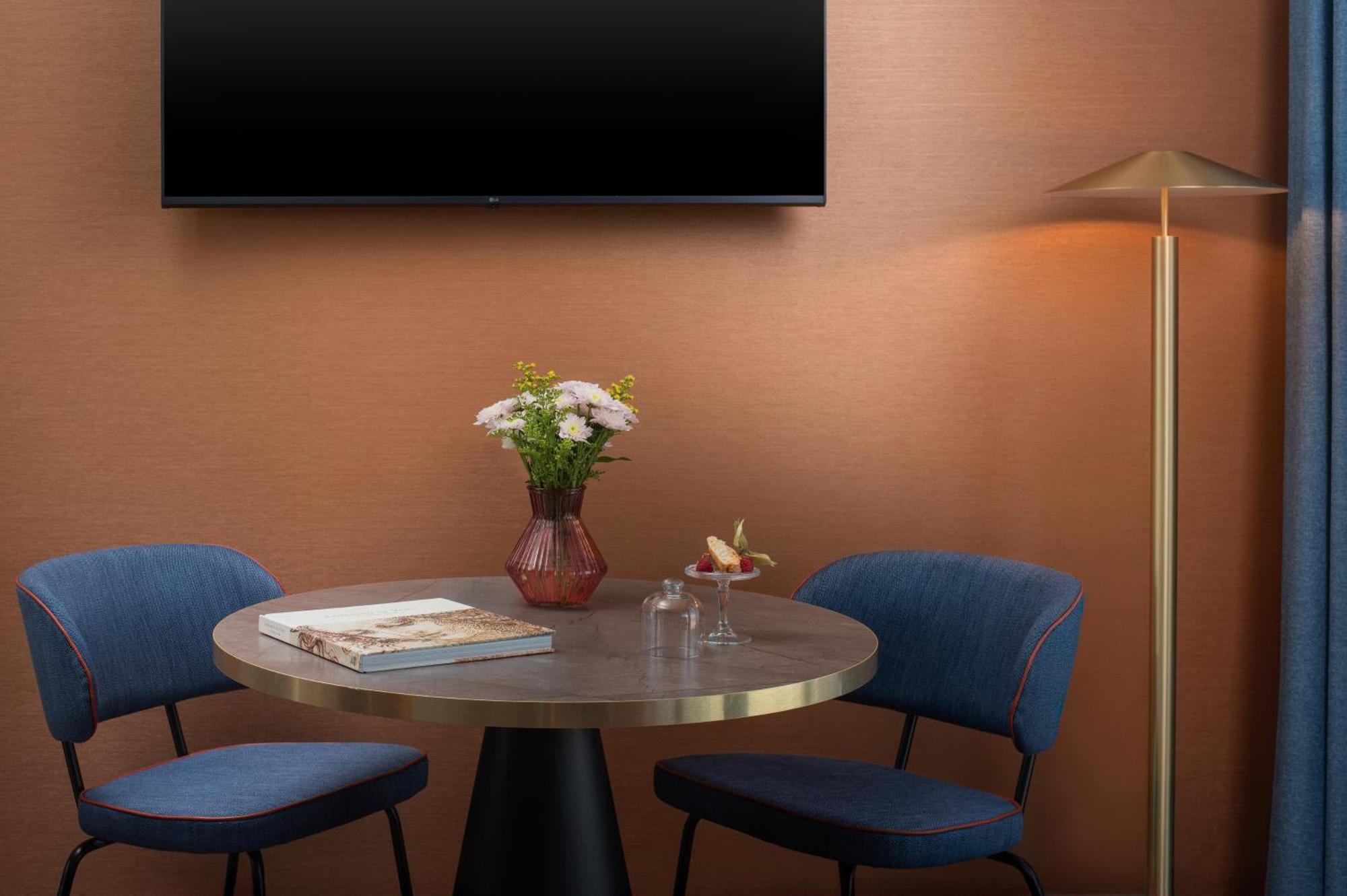 Junior Suite mit Ausblick und Terrasse