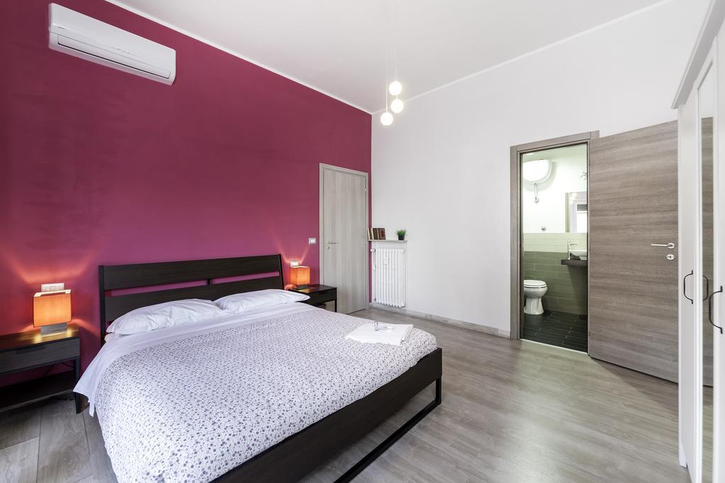 Doppelzimmer mit Balkon