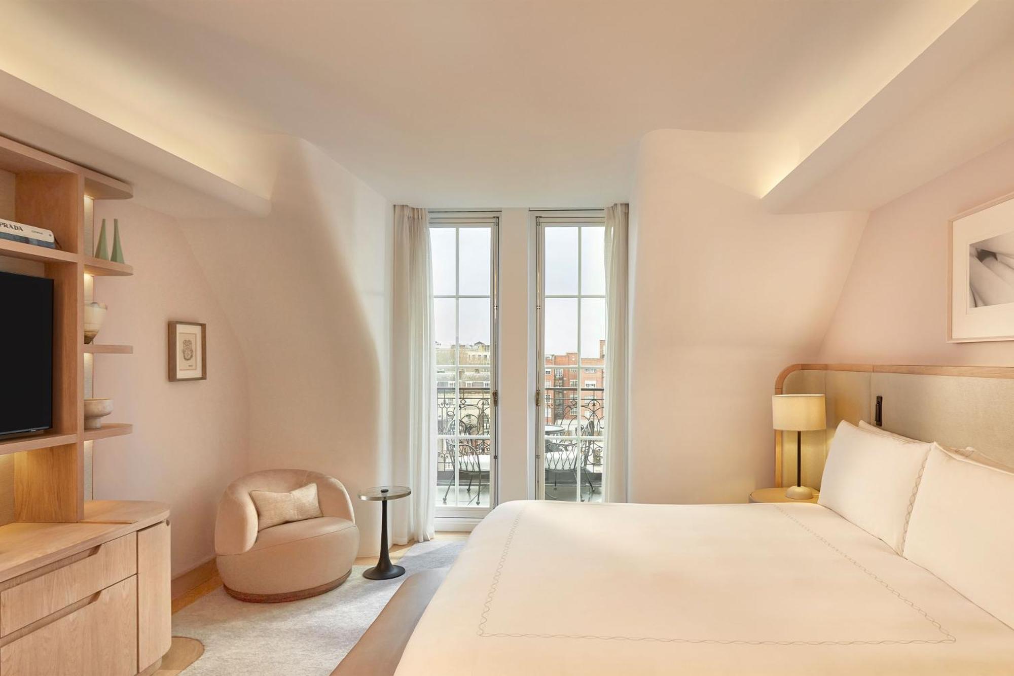 Zimmer Mayfair mit Balkon