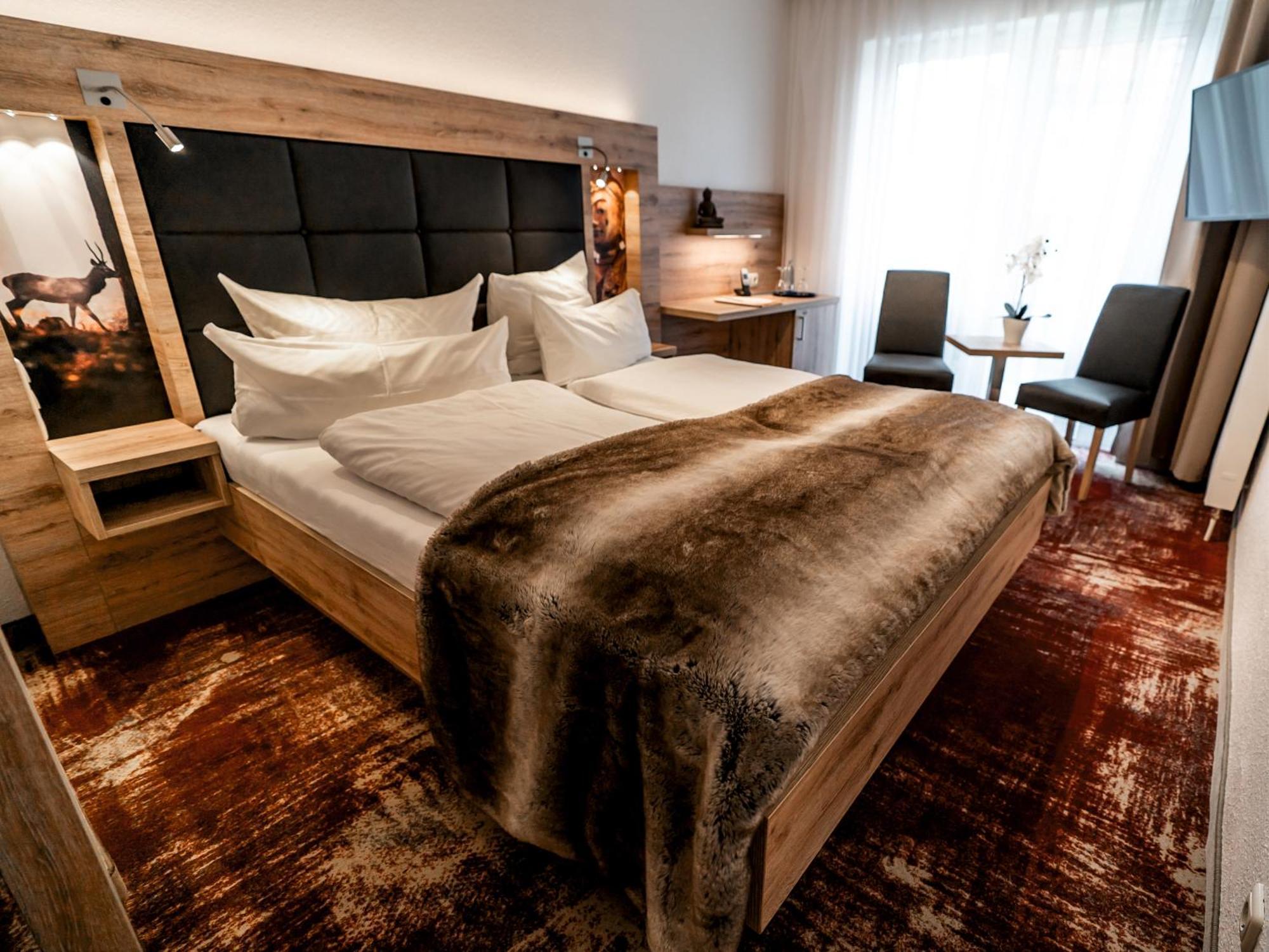 Doppelzimmer mit Balkon
