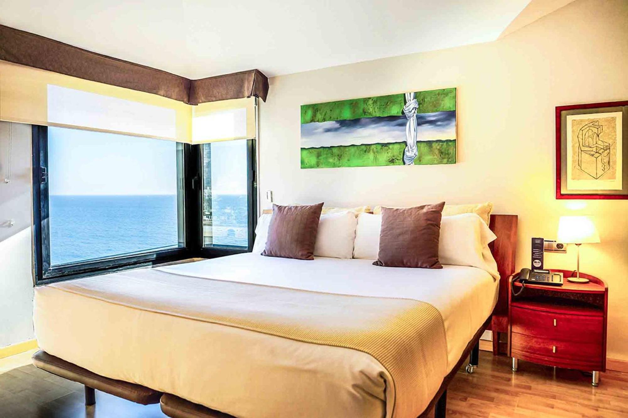 Suite mit Queensize-Bett und Whirlpool
