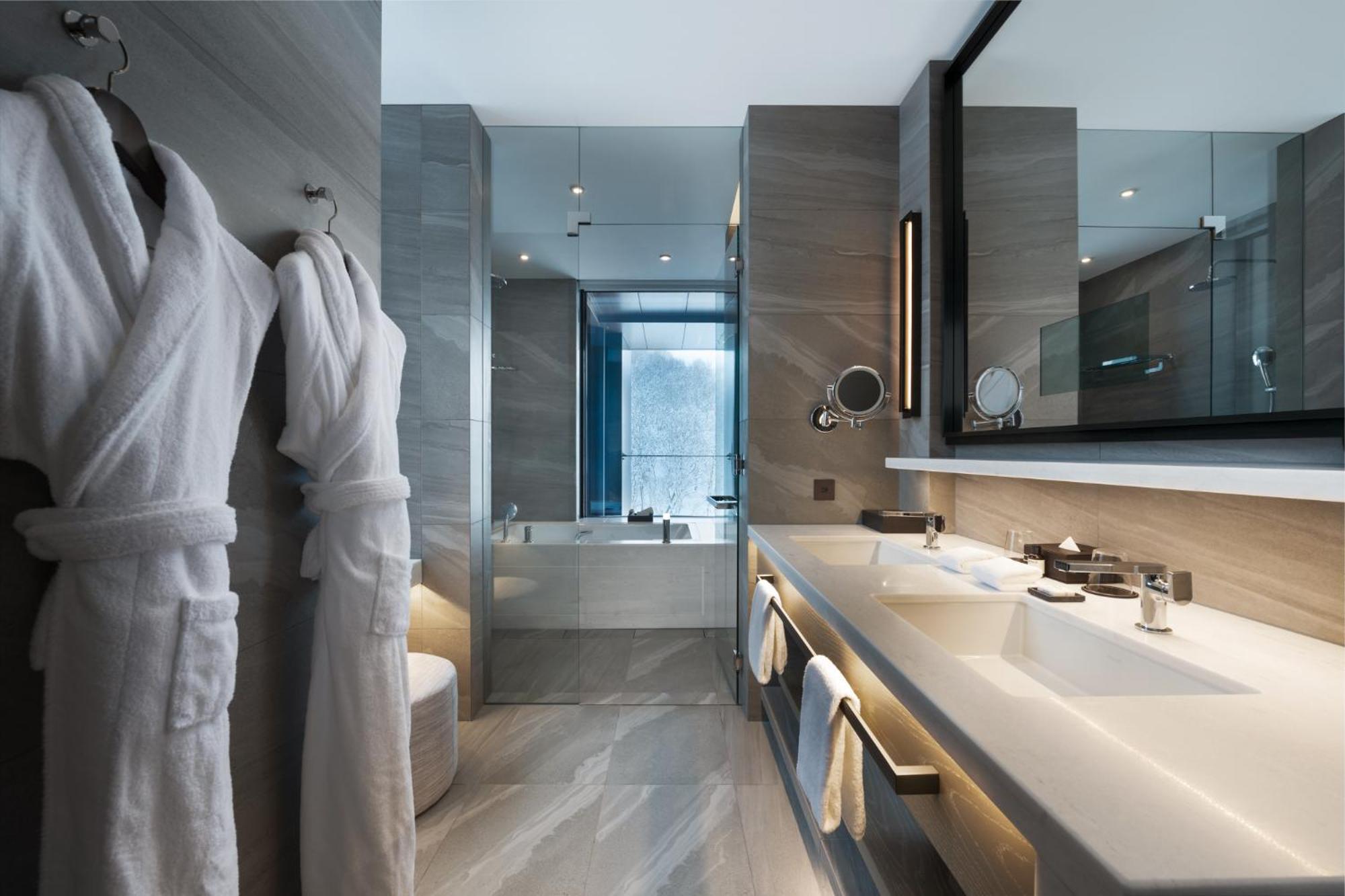 Studio-Residenz mit Kingsize-Bett und eigenem Onsen