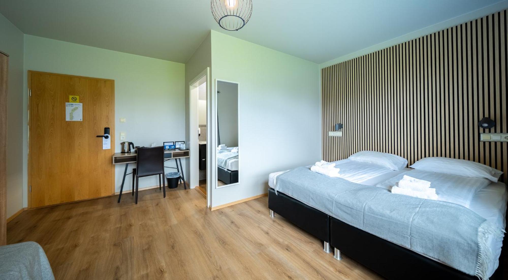 Dreibettzimmer