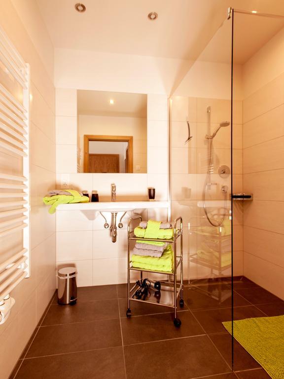 Apartment mit 1 Schlafzimmer und Dusche