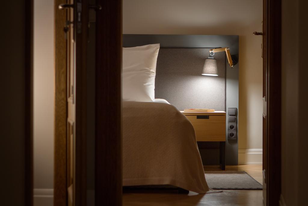 Penthouse-Apartment mit drei Schlafzimmern und Kamin