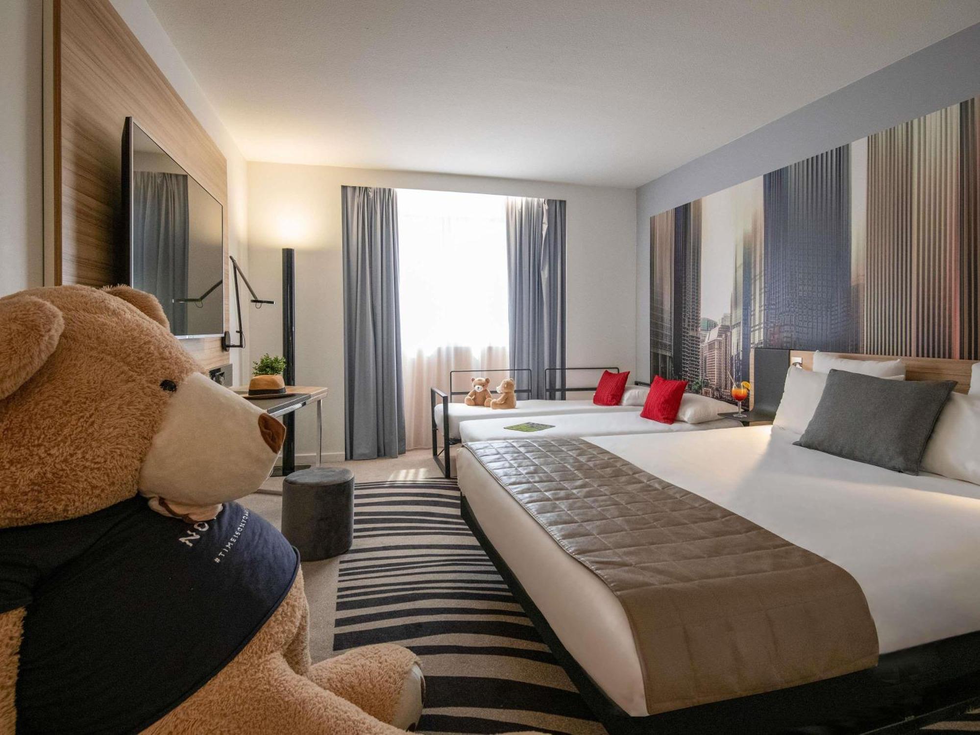 Superior Familienzimmer mit 1 Doppelbett und 2 Einzelbetten