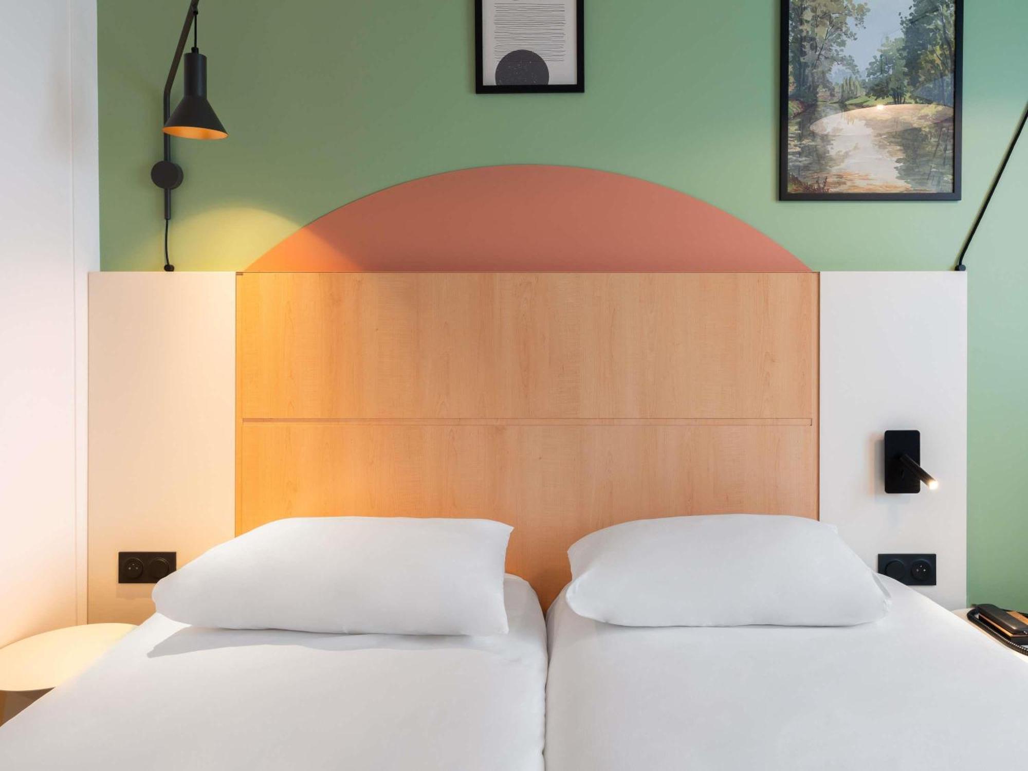 Standard Zimmer mit 2 Einzelbetten