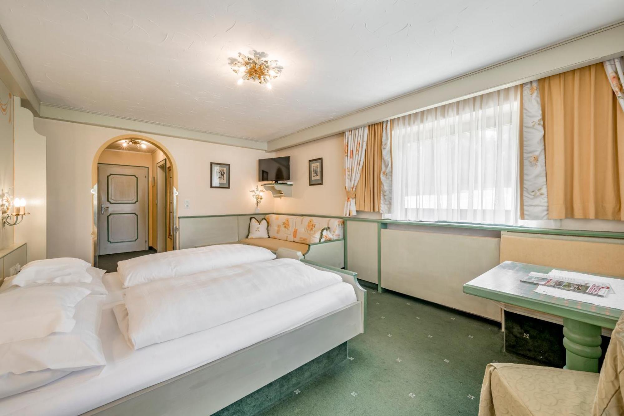 Standard Dreibettzimmer
