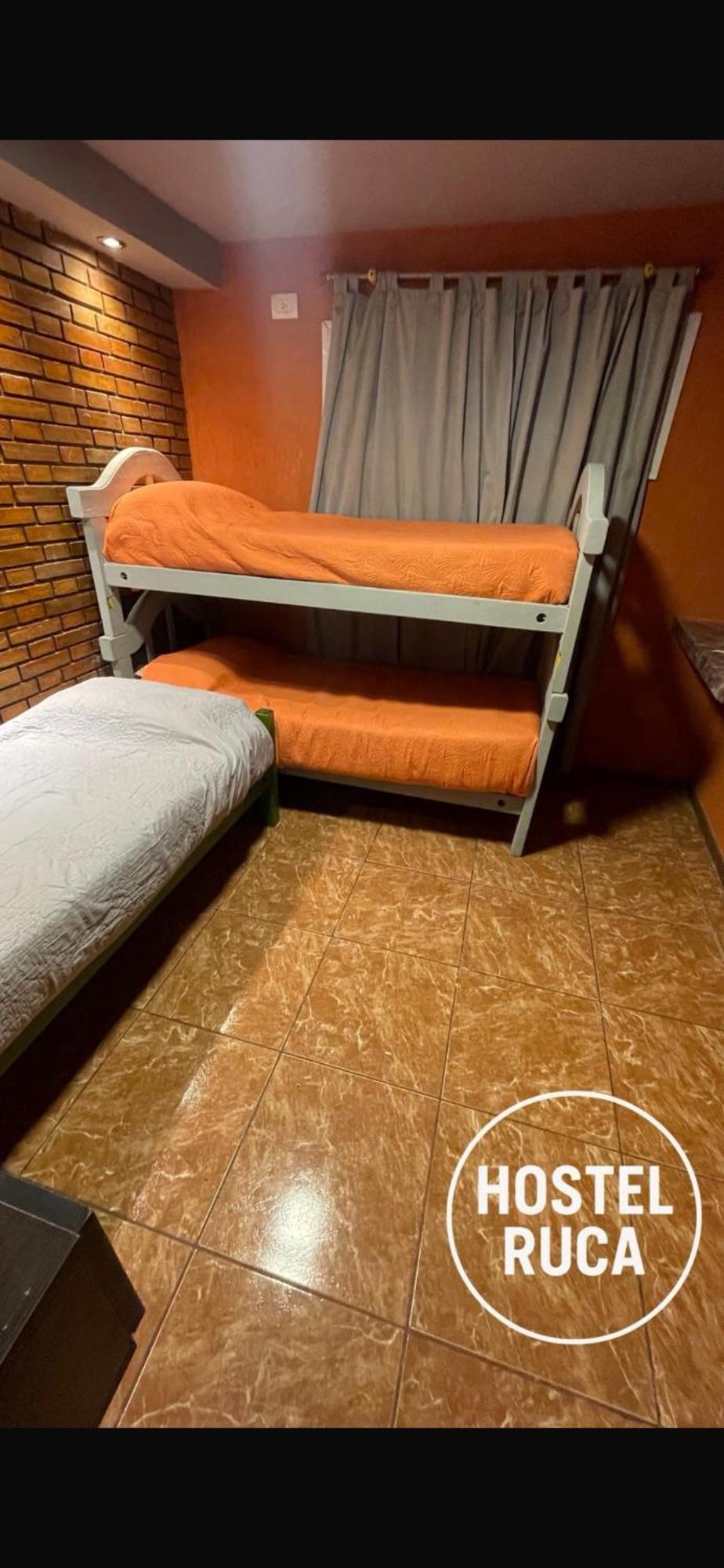 Dreibettzimmer mit eigenem Bad