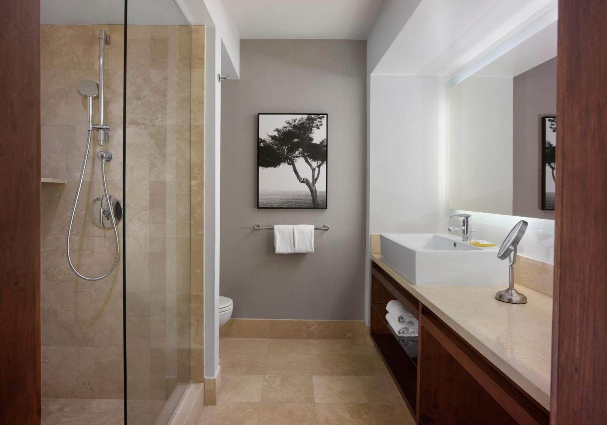 Two Queen Room Pool View