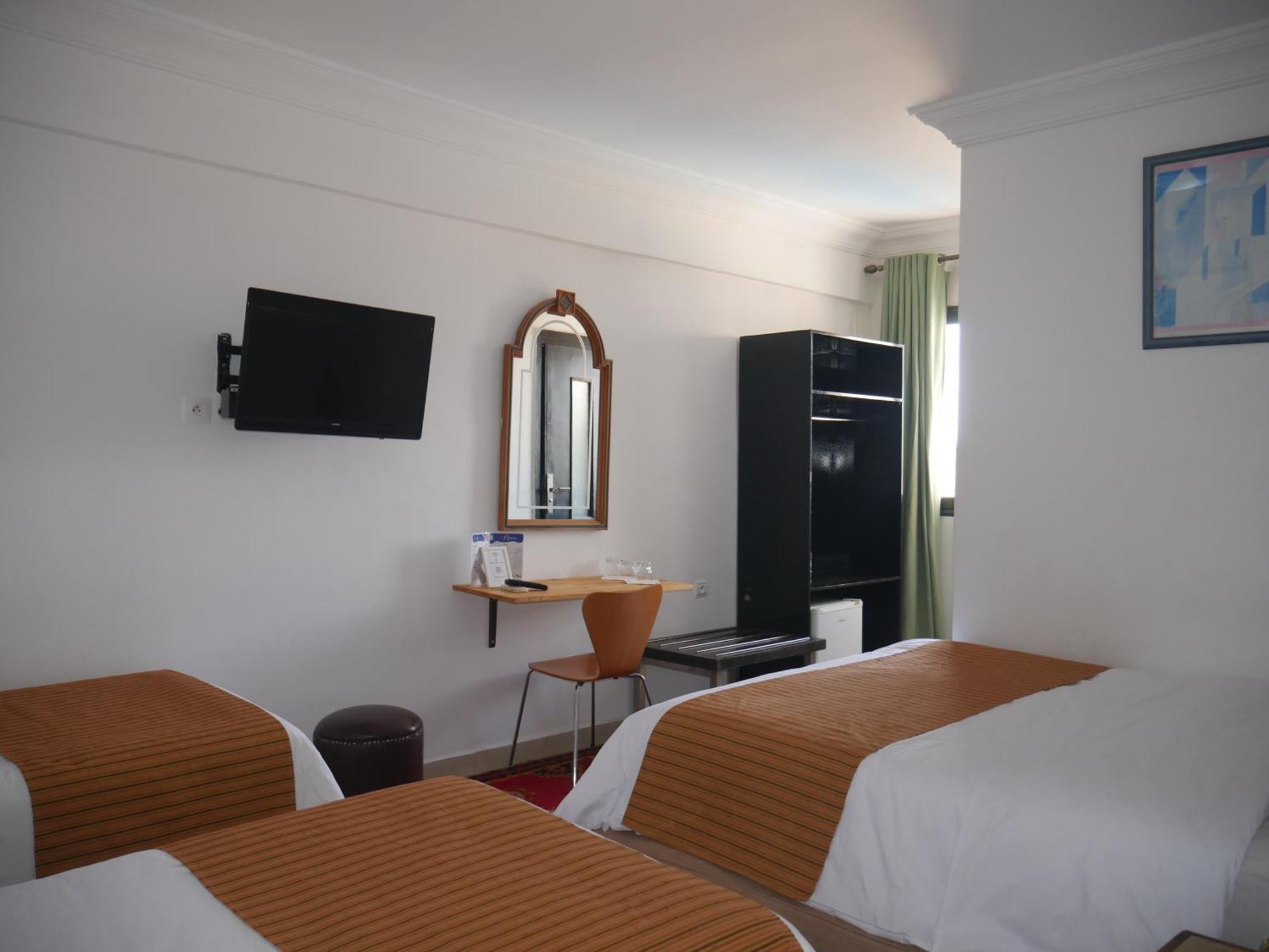 Dreibettzimmer